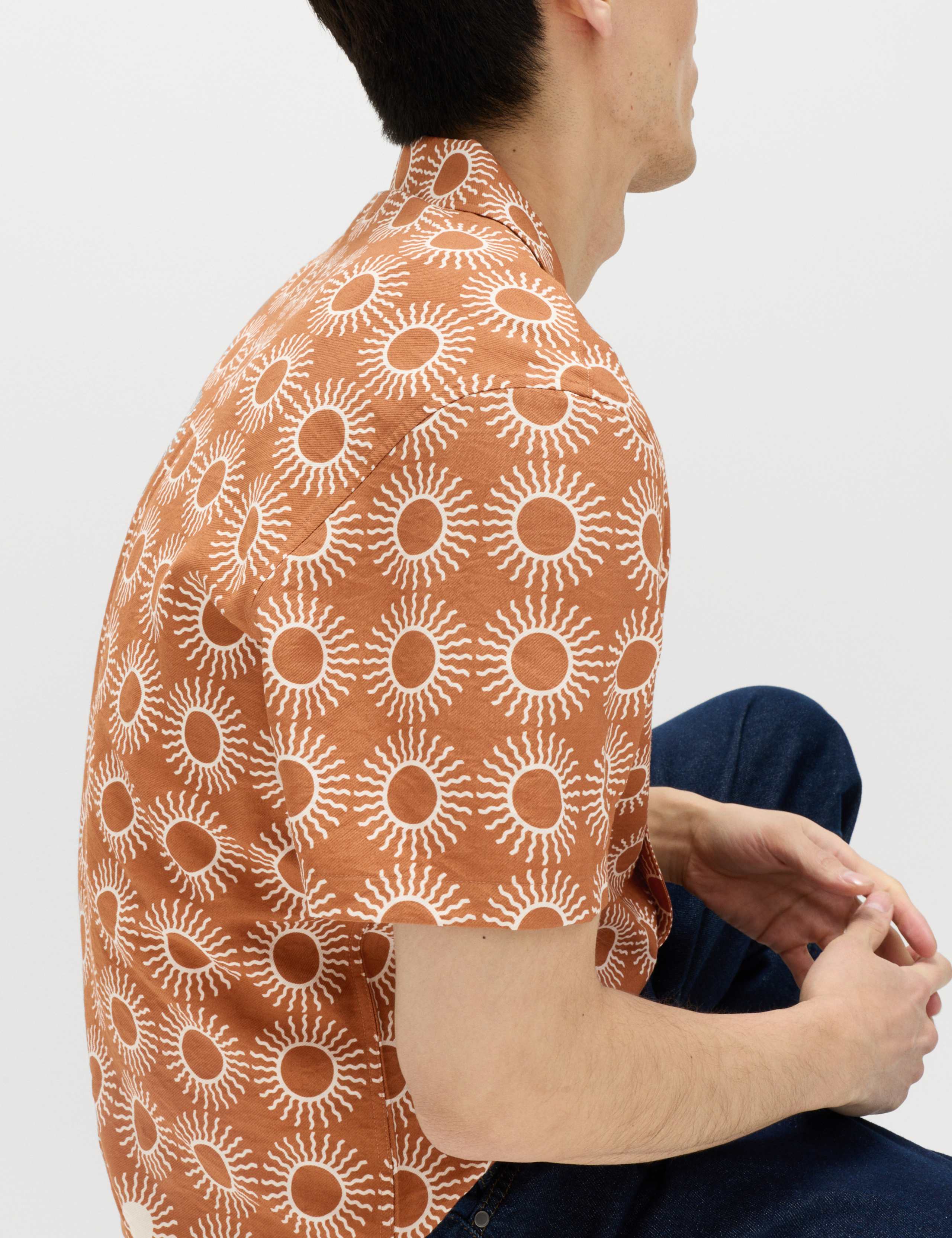 Printed Short Sleeve Shirt 3 of 6