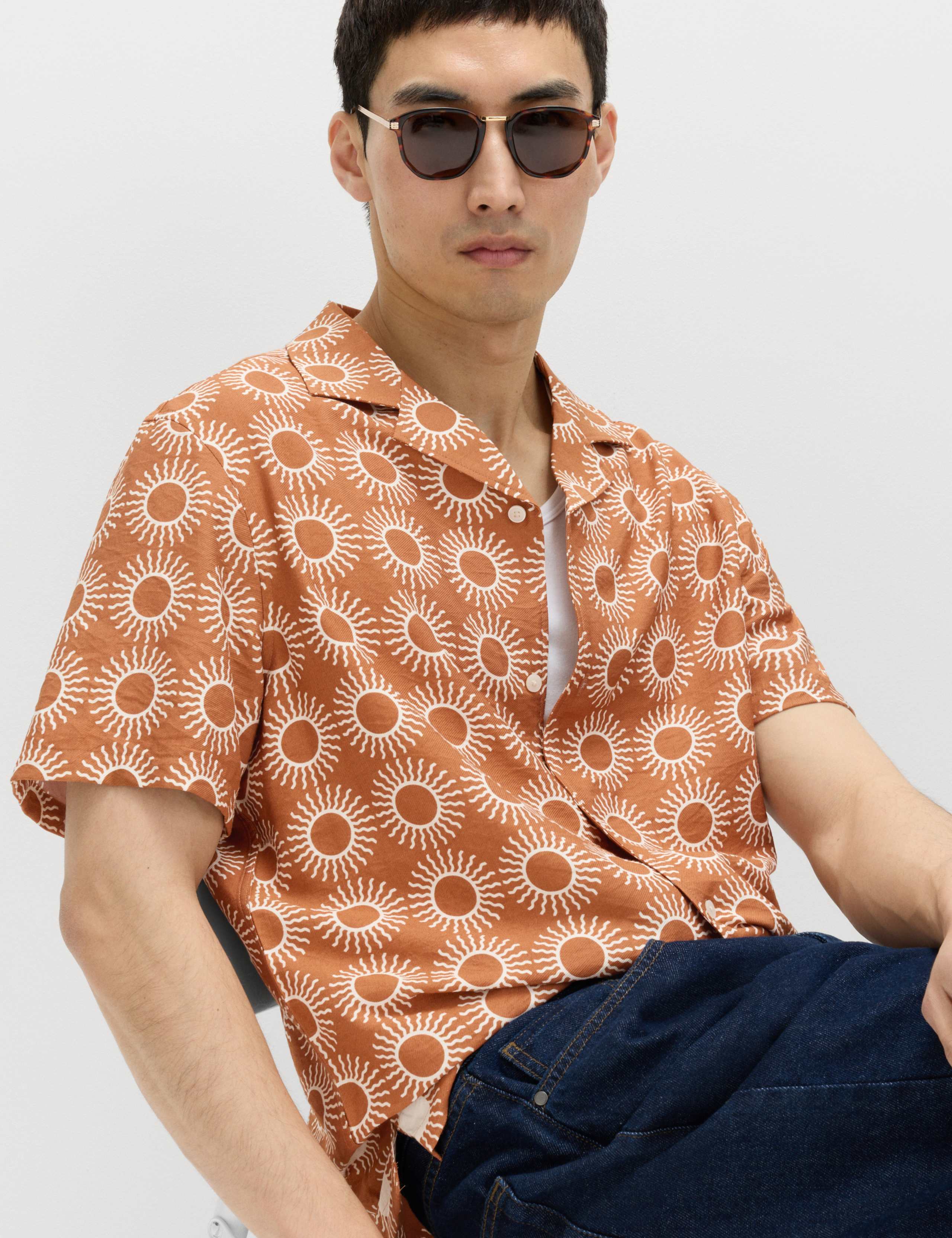 Printed Short Sleeve Shirt 6 of 6
