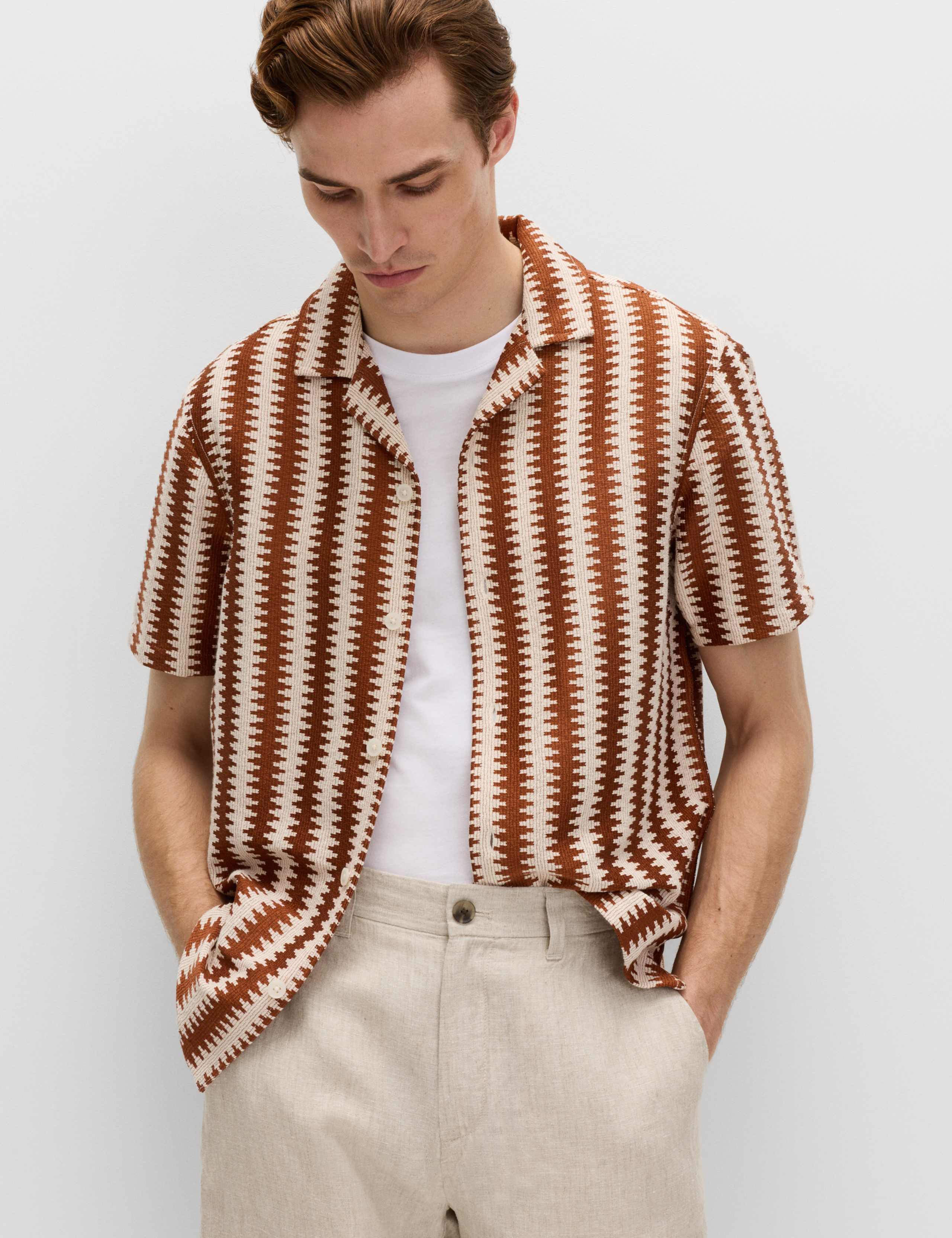 Regular Fit Cotton Blend Short Sleeve Shirt 1 of 6