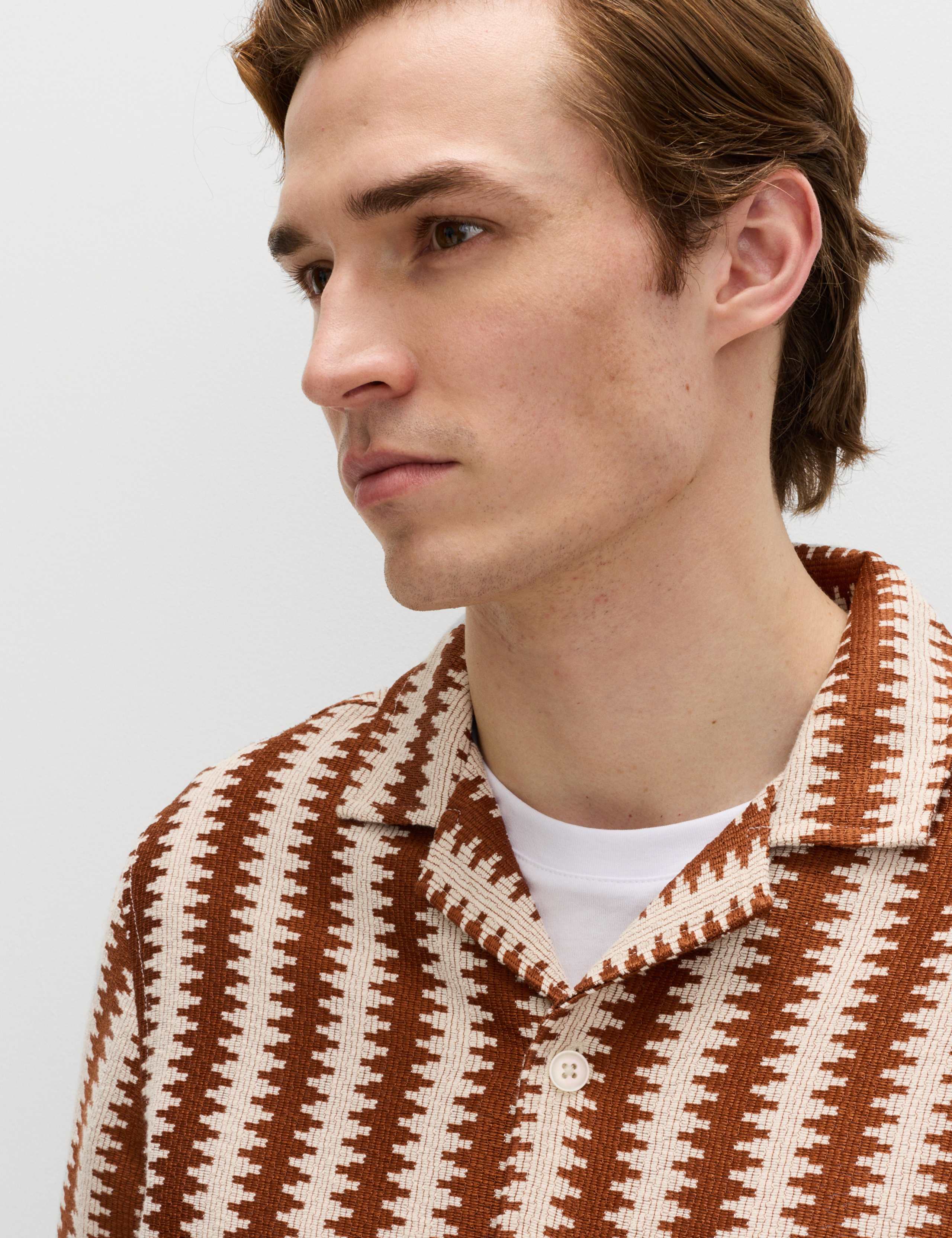 Regular Fit Cotton Blend Short Sleeve Shirt 4 of 6