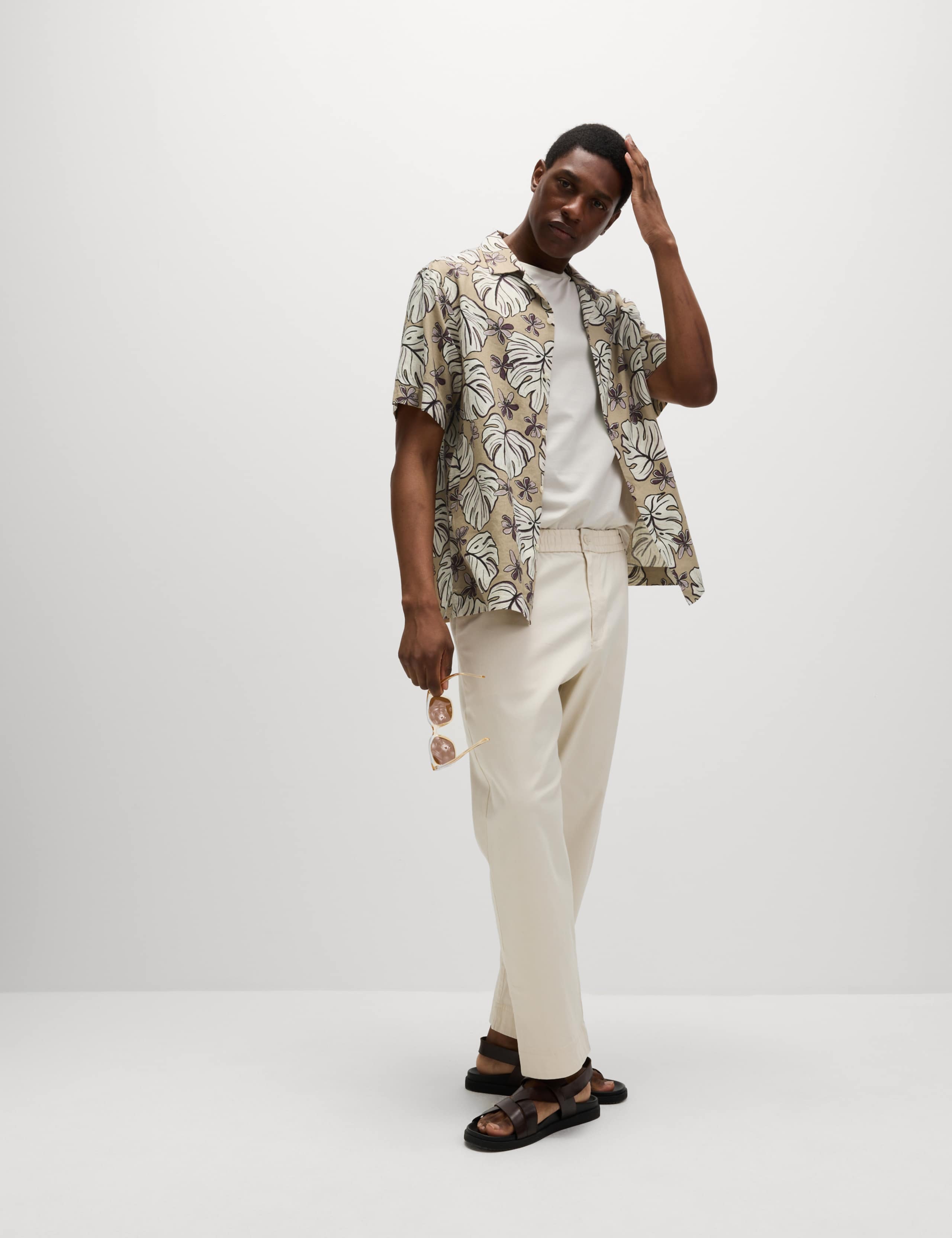 Regular Fit Linen Rich Printed Shirt 4 of 5