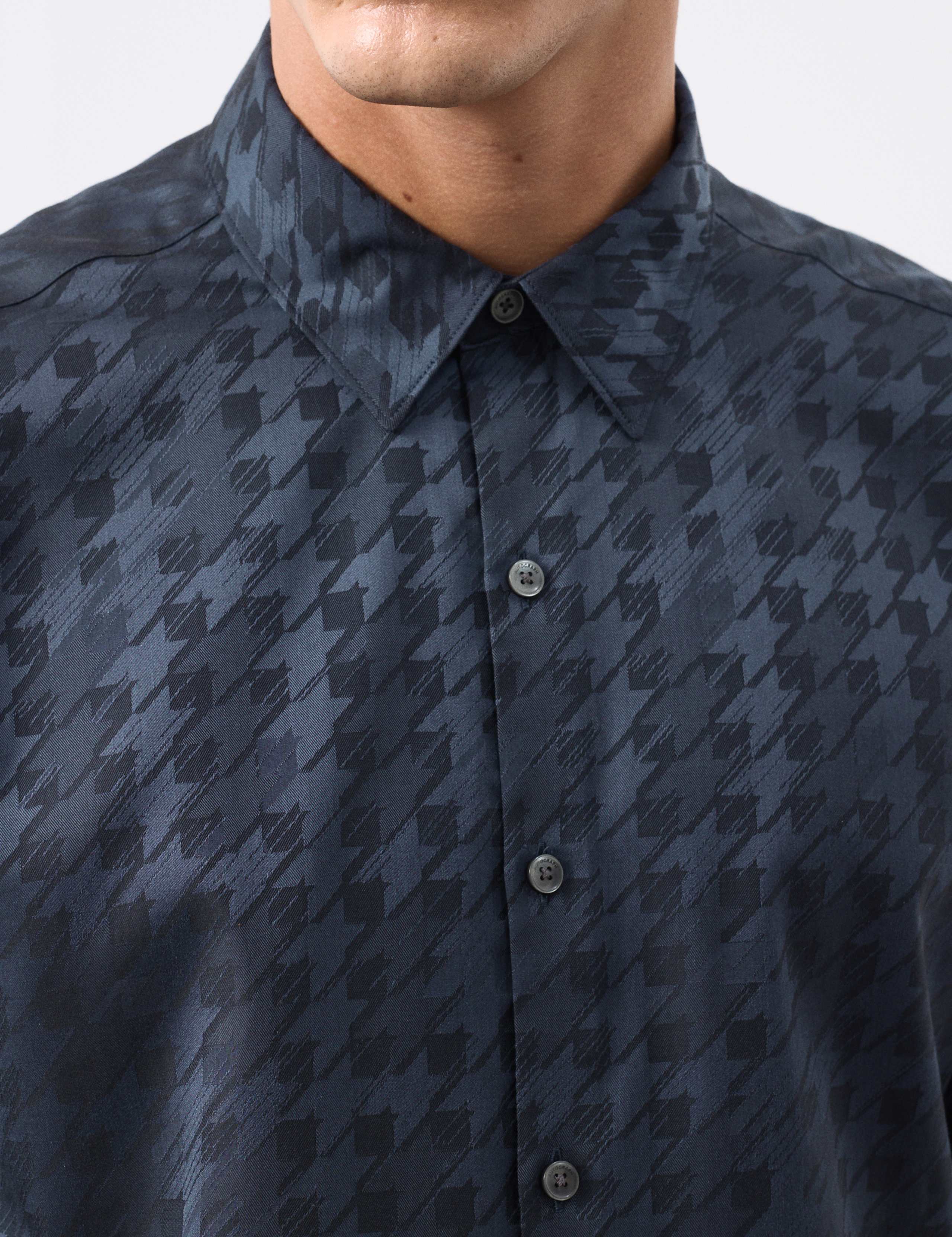Regular Fit Cotton Rich Houndstooth Shirt 4 of 7