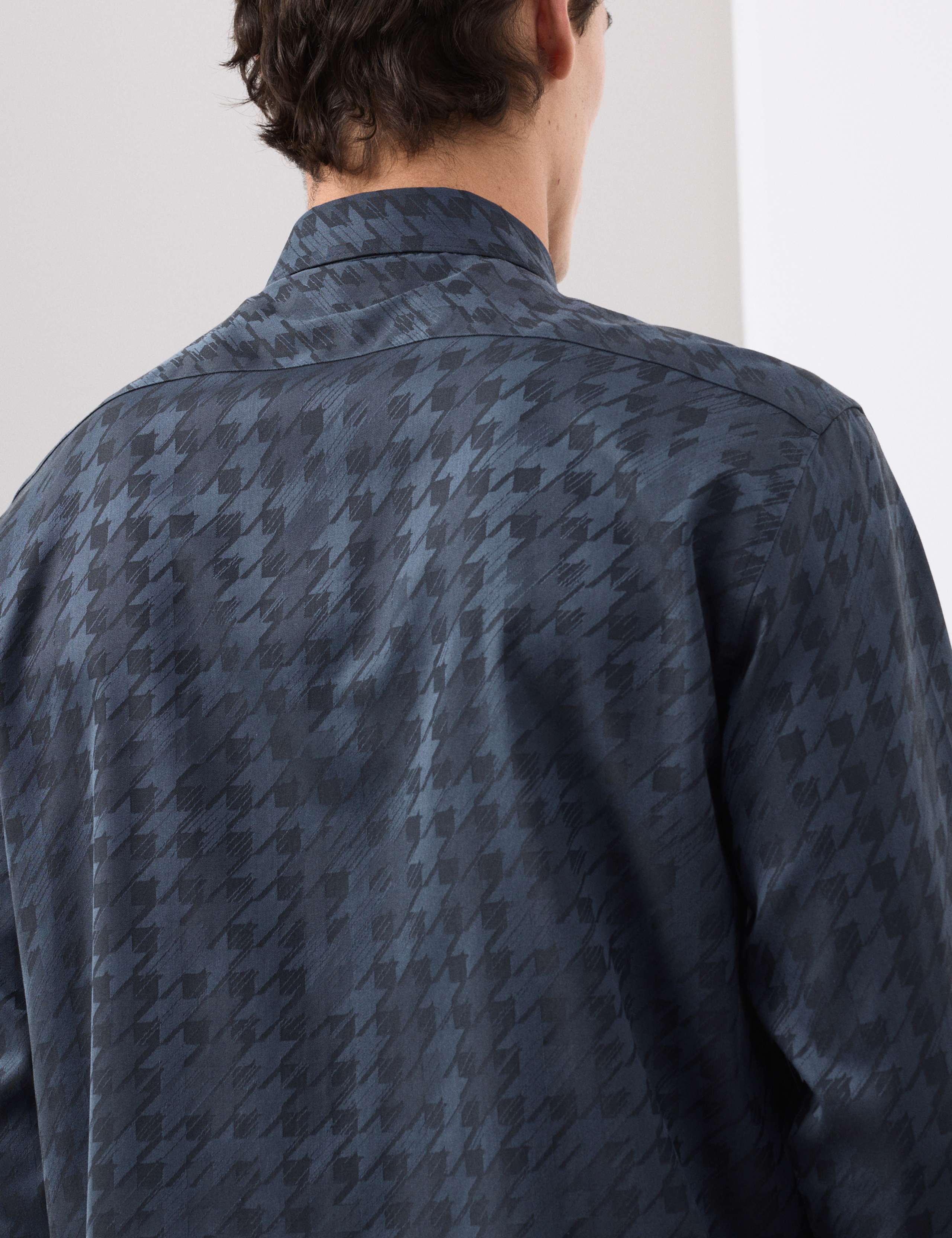 Regular Fit Cotton Rich Houndstooth Shirt 7 of 7