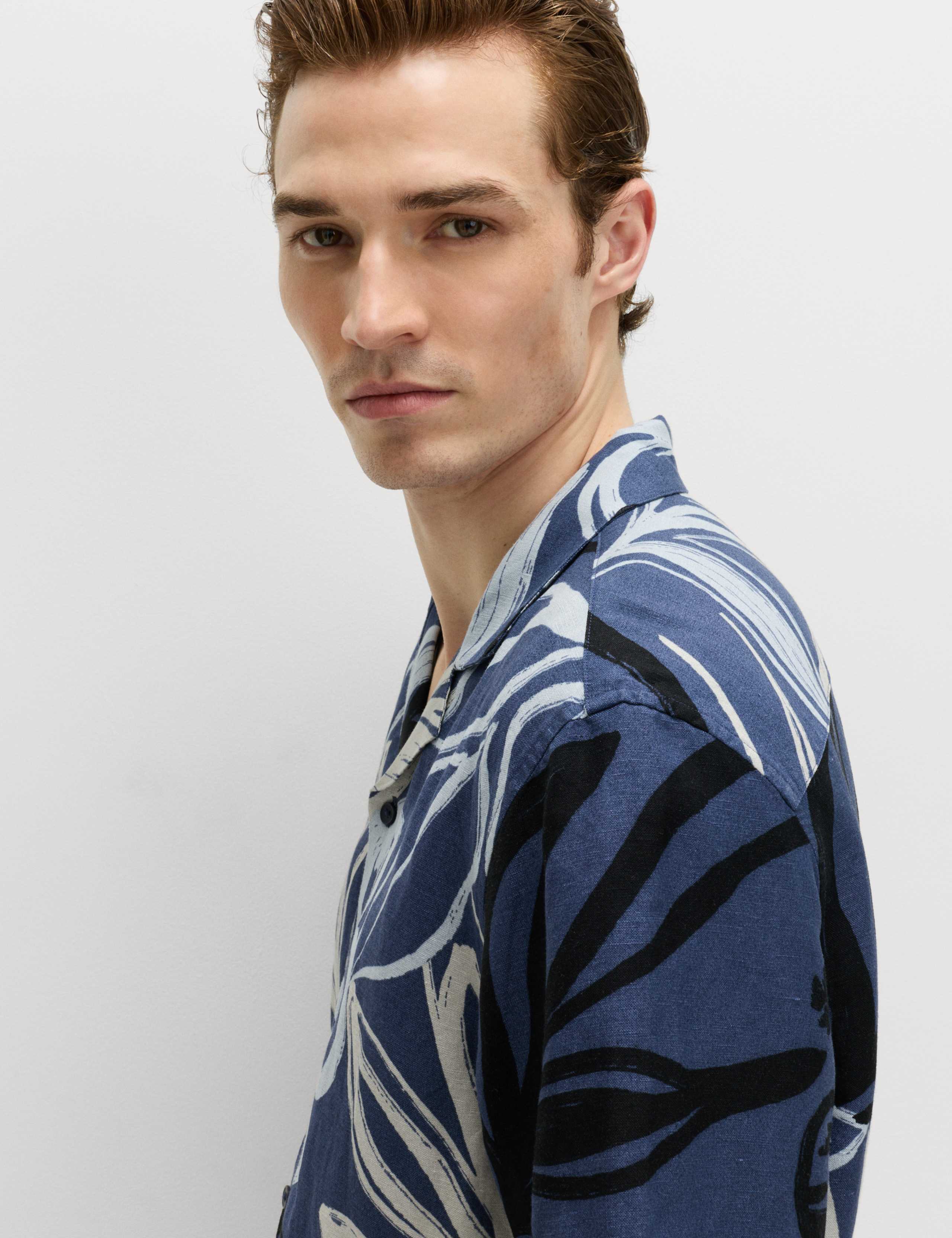 Linen Blend Hawaiian Short Sleeve Shirt 3 of 6