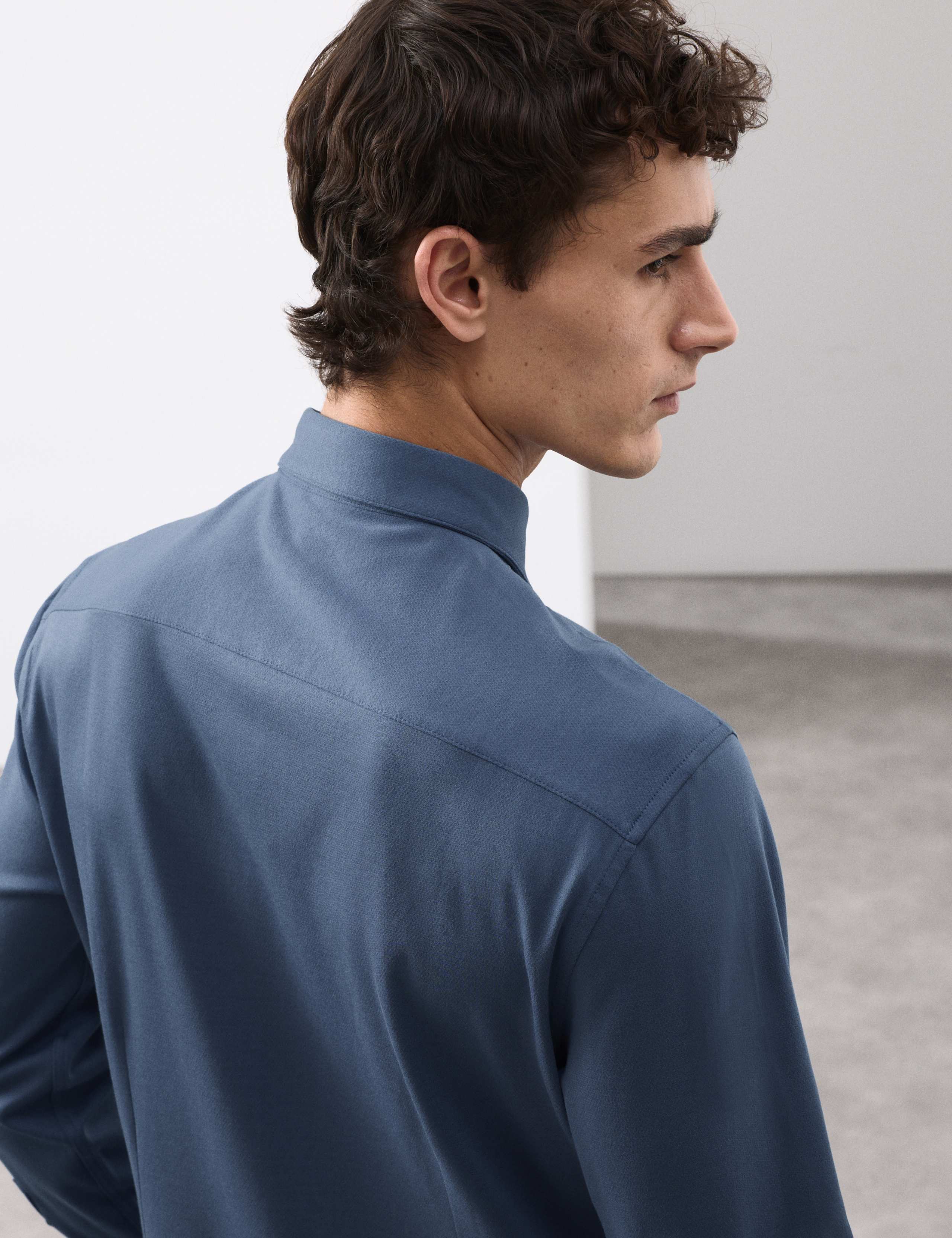 Slim Fit Easy Iron Pure Cotton Jersey Shirt 4 of 6