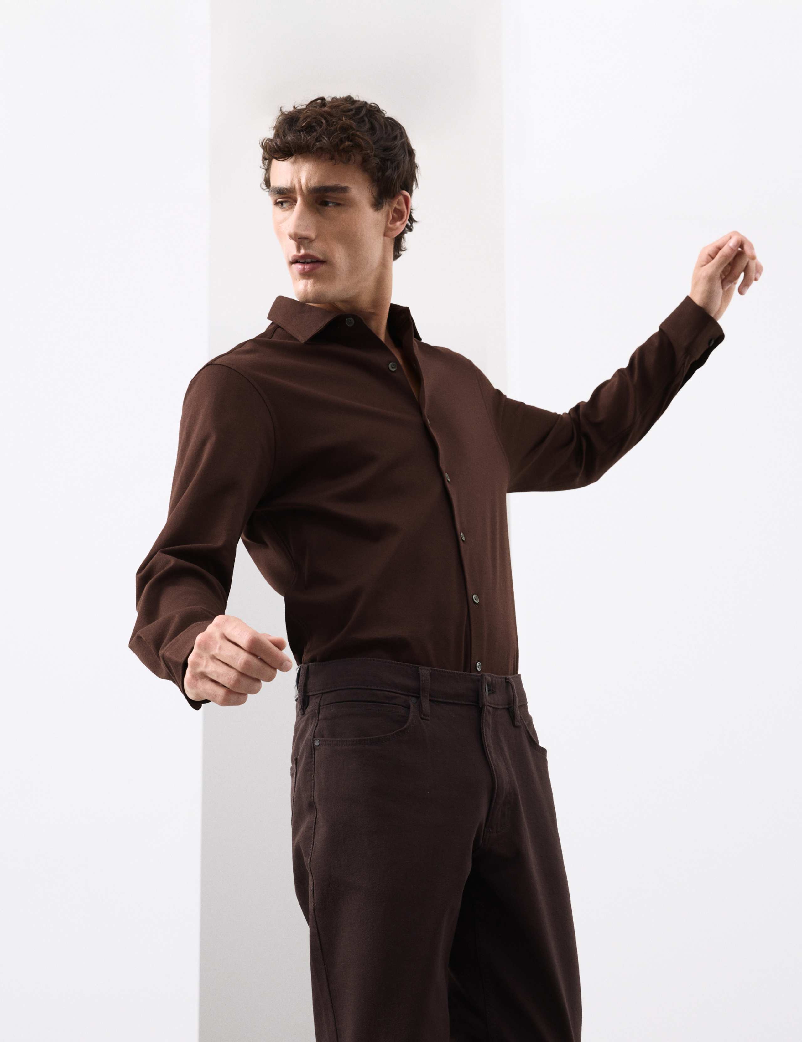 Slim Fit Easy Iron Pure Cotton Jersey Shirt 4 of 6