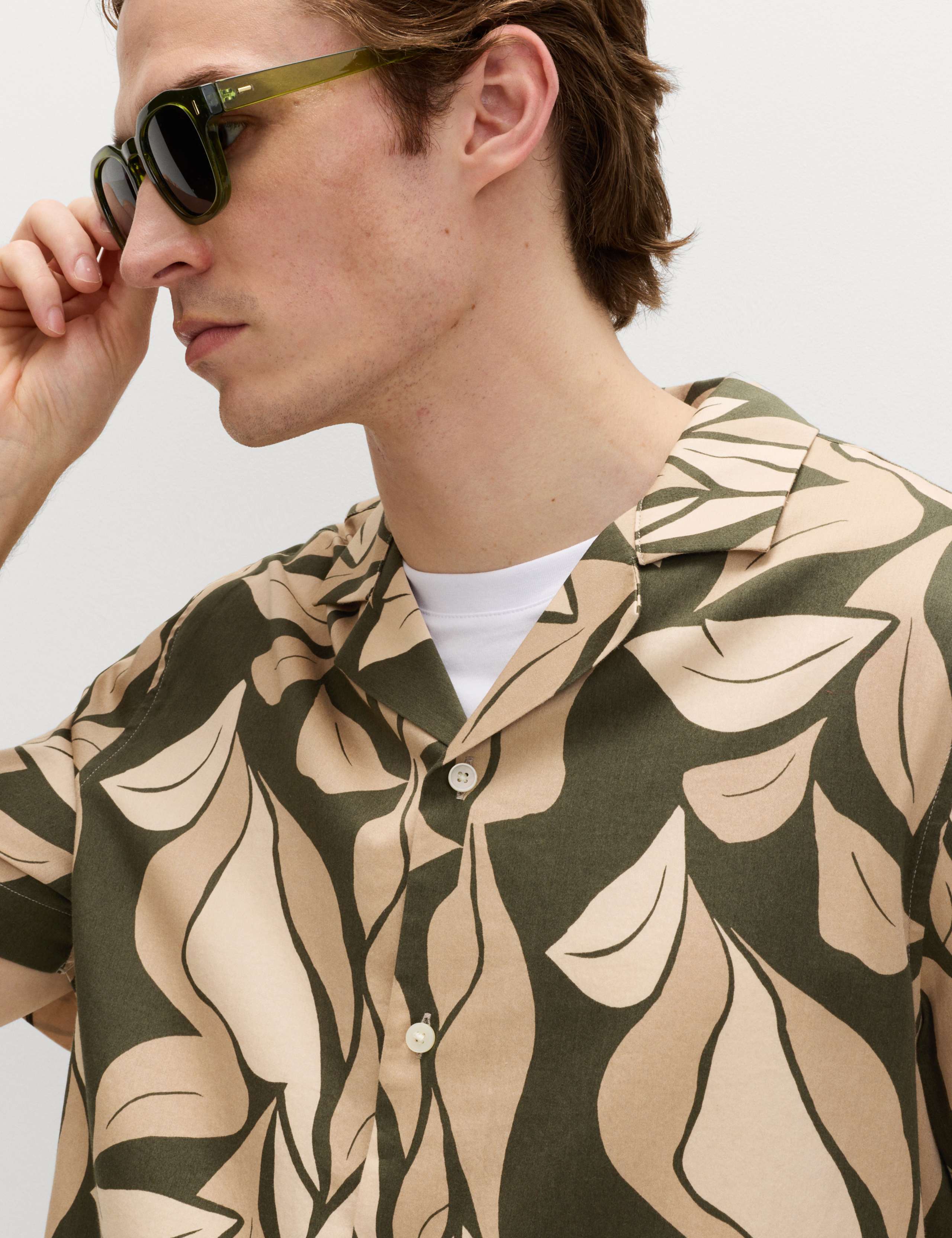 Pure Cotton Floral Short Sleeve Shirt 3 of 5