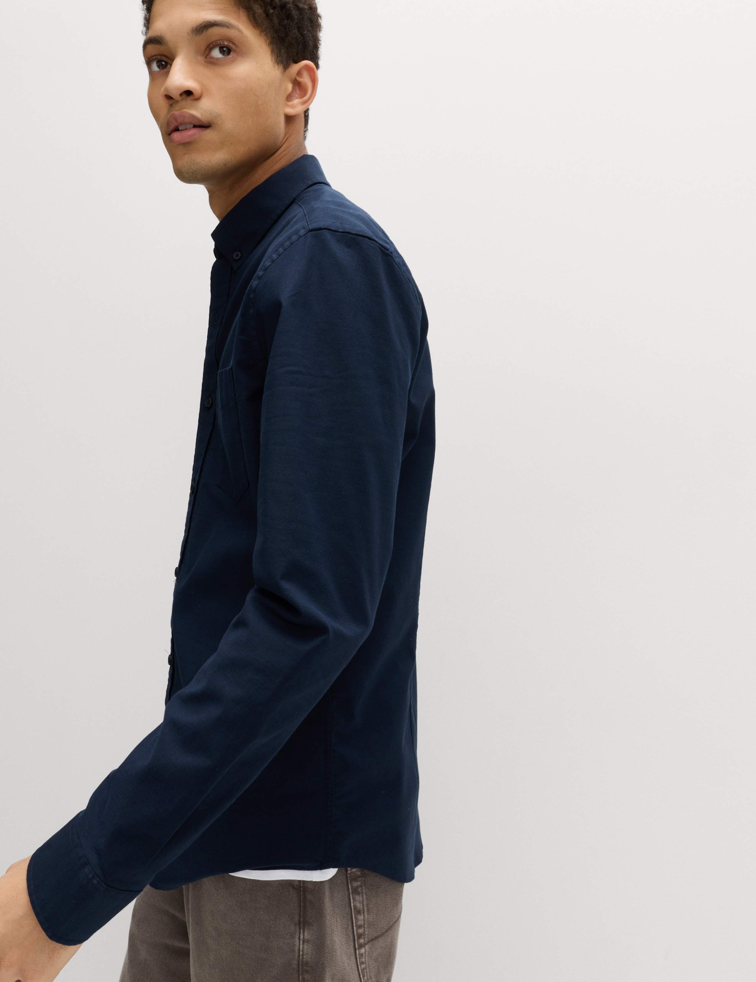 Slim Fit Ultimate Cotton Rich Stretch Oxford Shirt 3 of 6