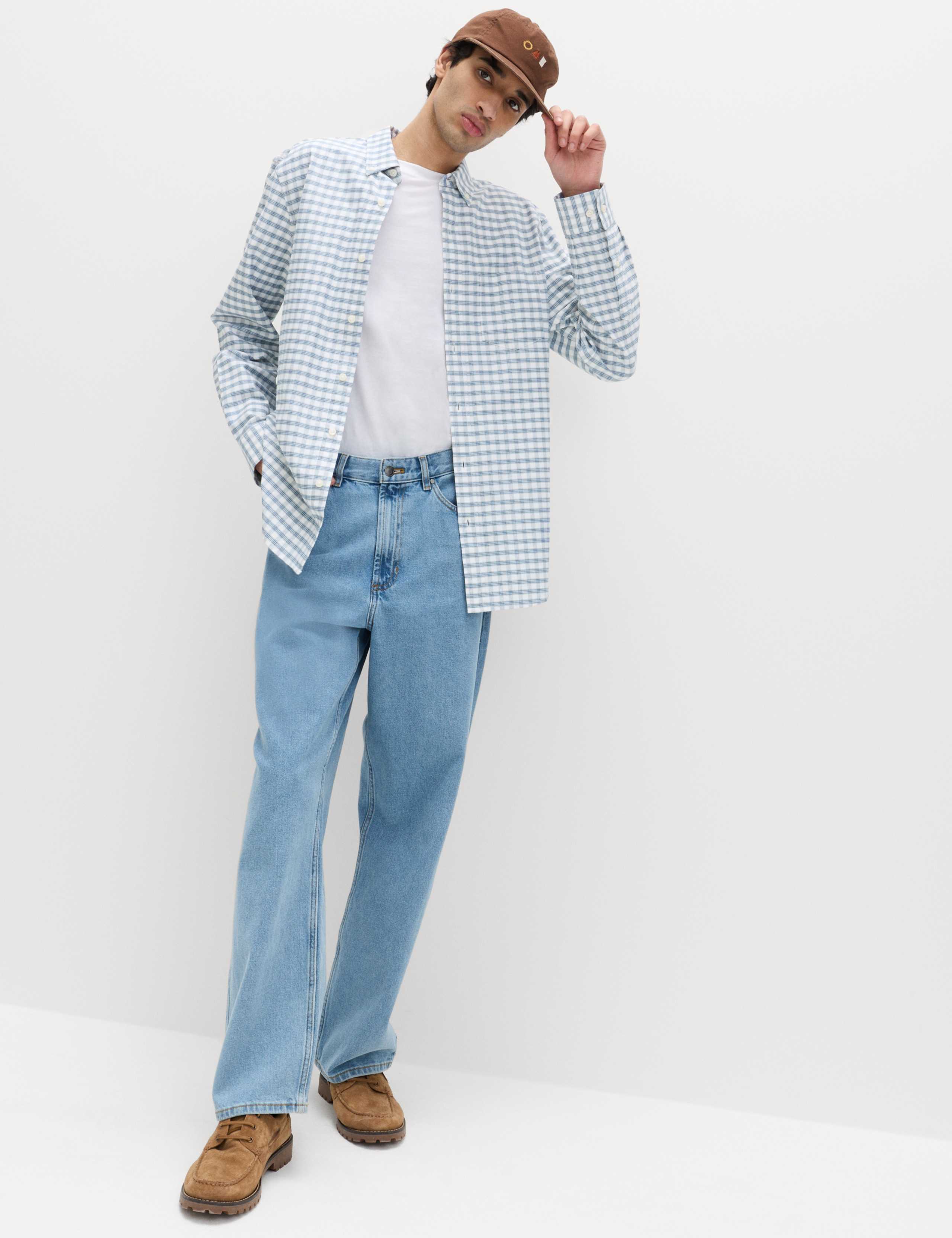 The Ultimate Regular Fit Pure Cotton Oxford Shirt 3 of 5