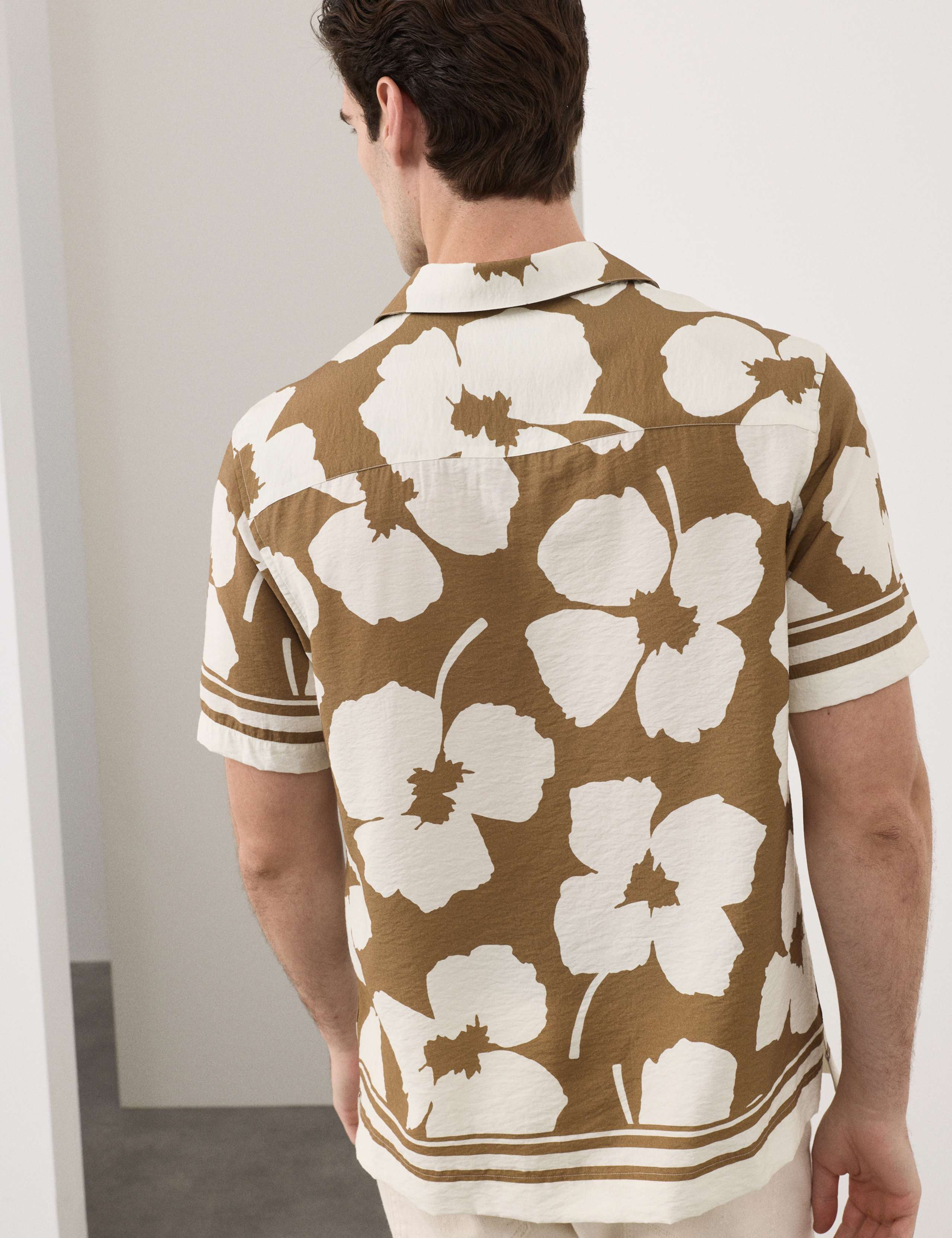 Floral Short Sleeve Shirt 4 of 7