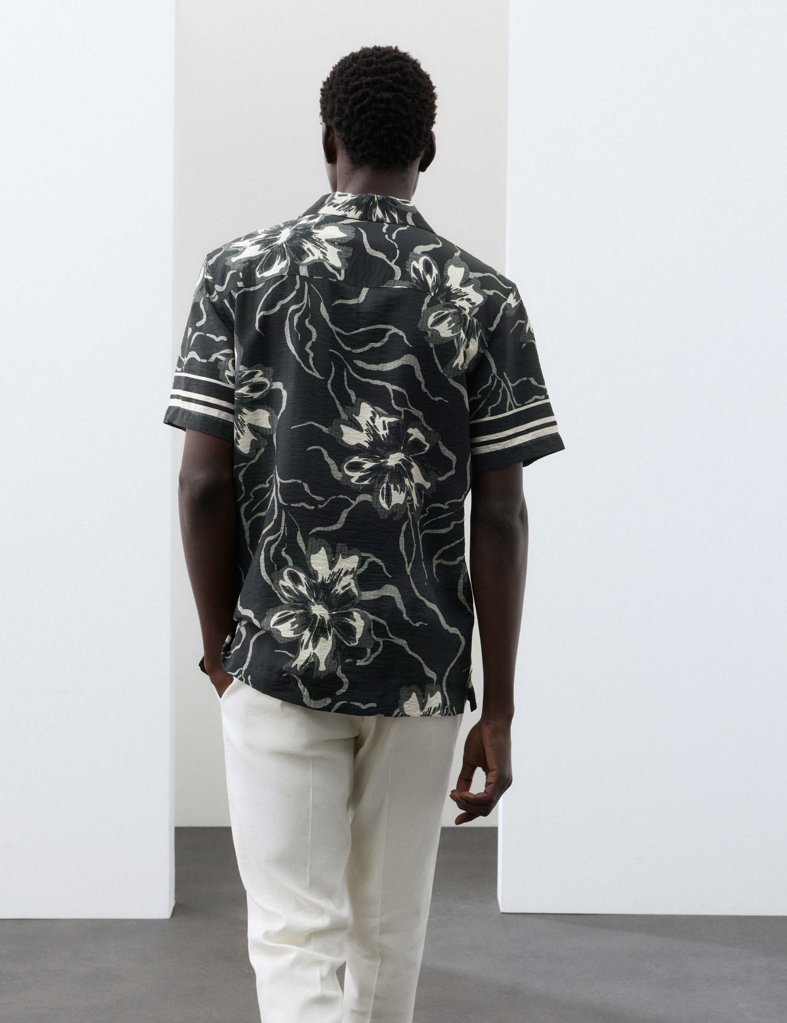 Floral Short Sleeve Shirt 3 of 7