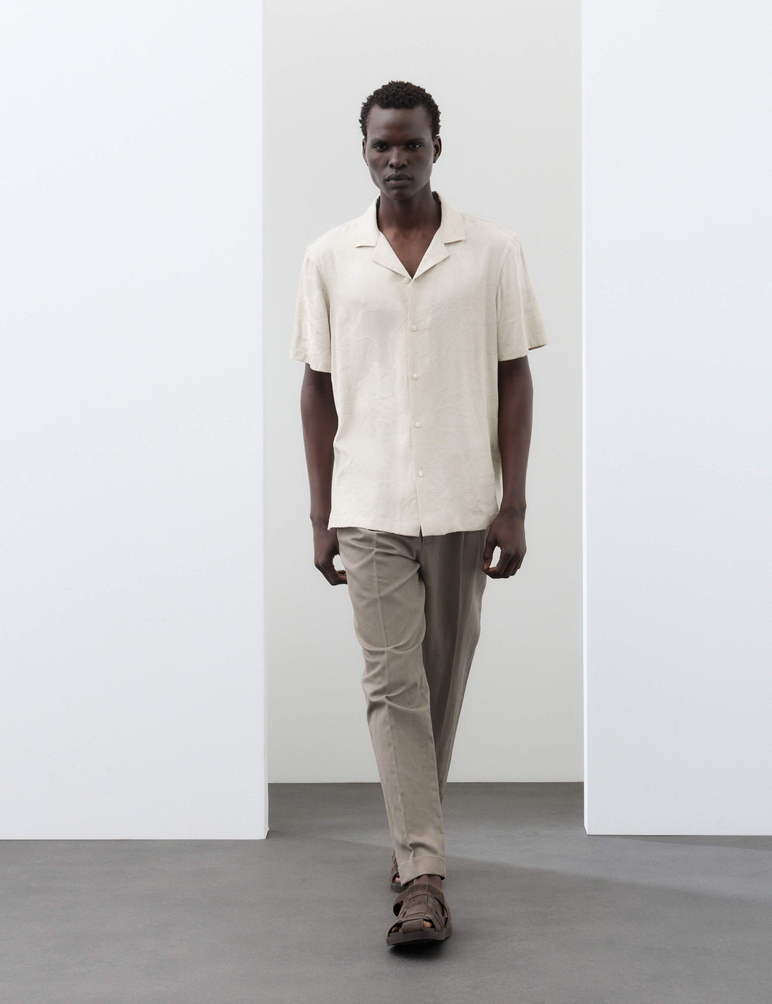 Regular Fit Jacquard Short Sleeve Shirt 4 of 7