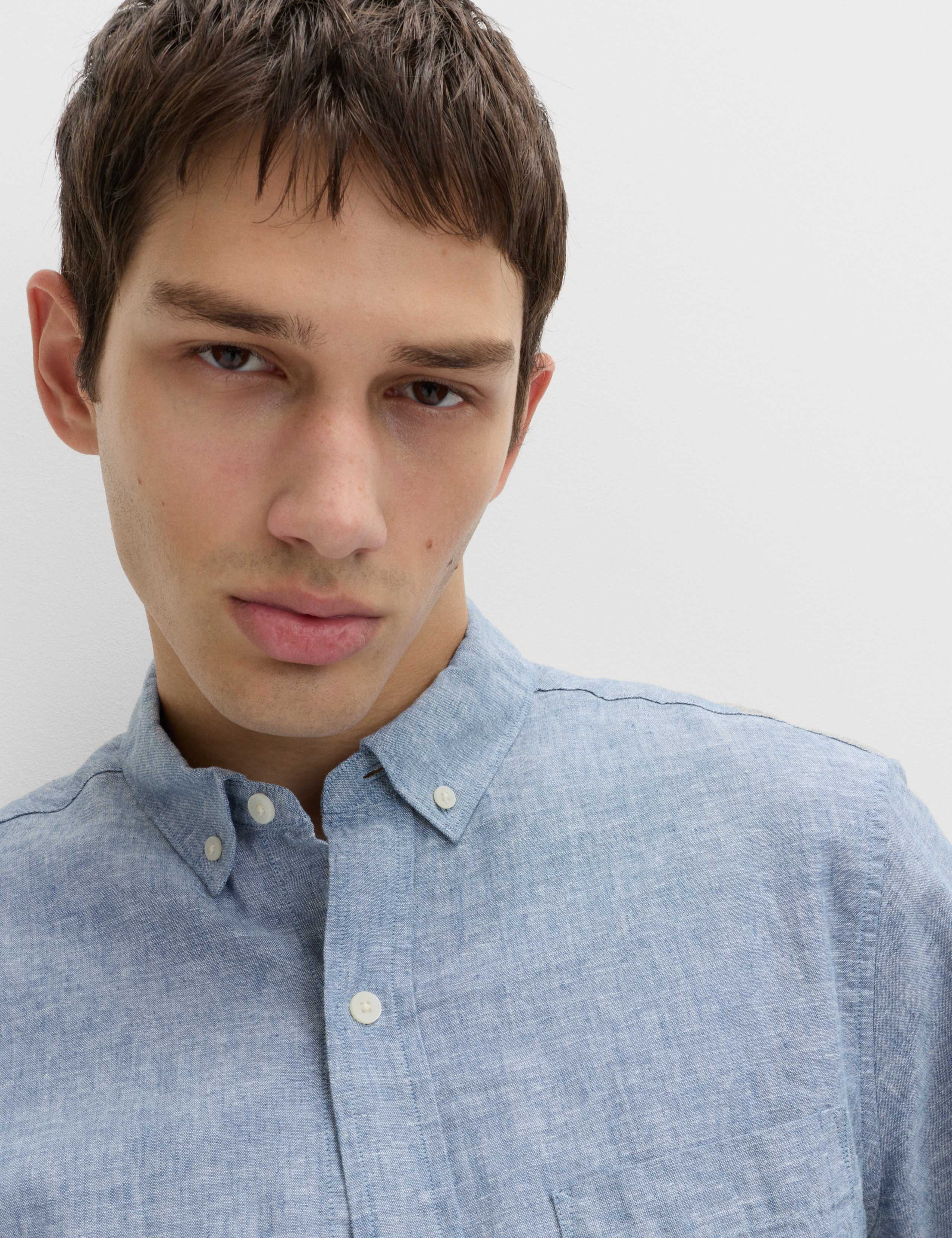 Regular Fit Linen Rich Short Sleeve Shirt 3 of 6