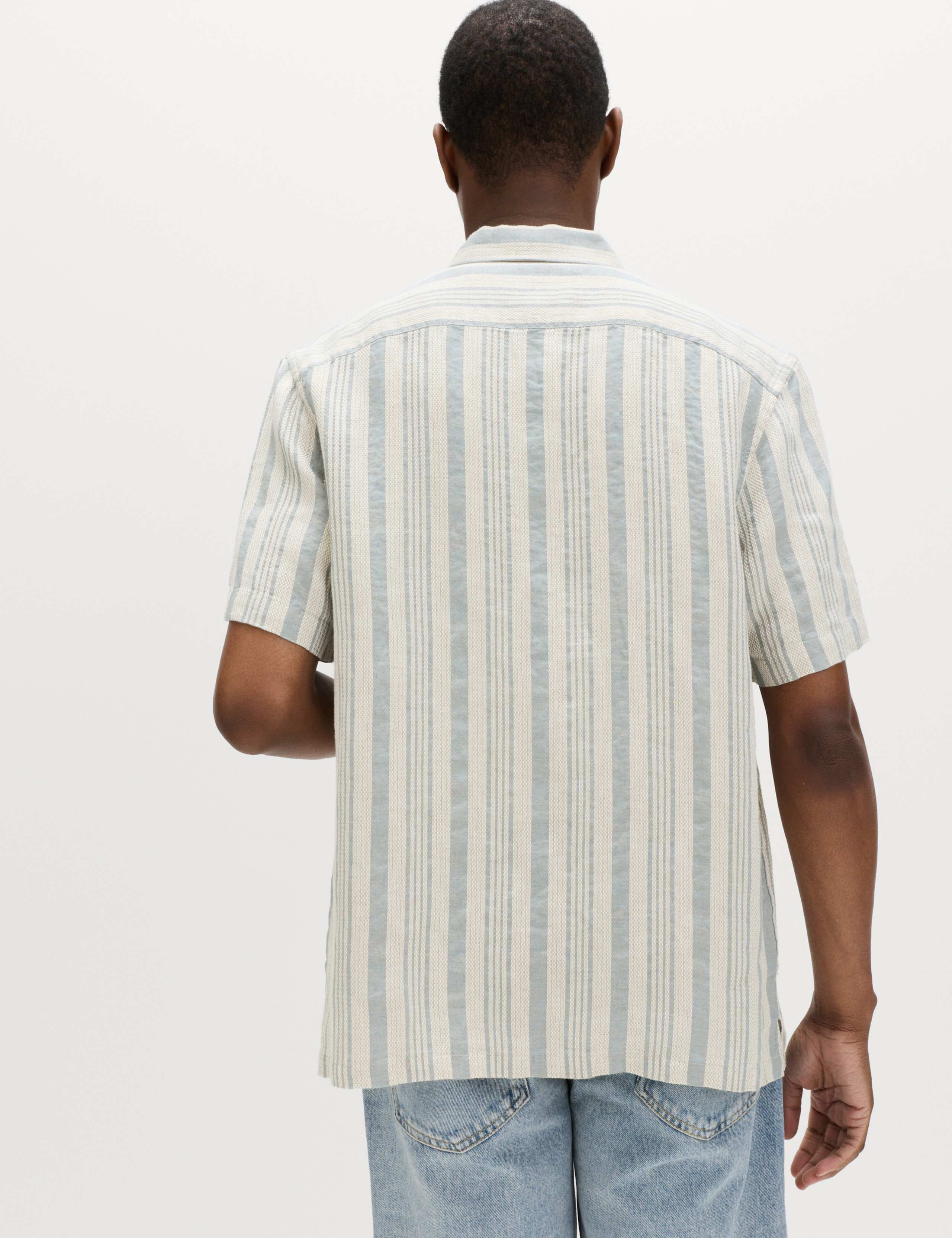 Linen Rich Striped Short Sleeve Shirt 4 of 4