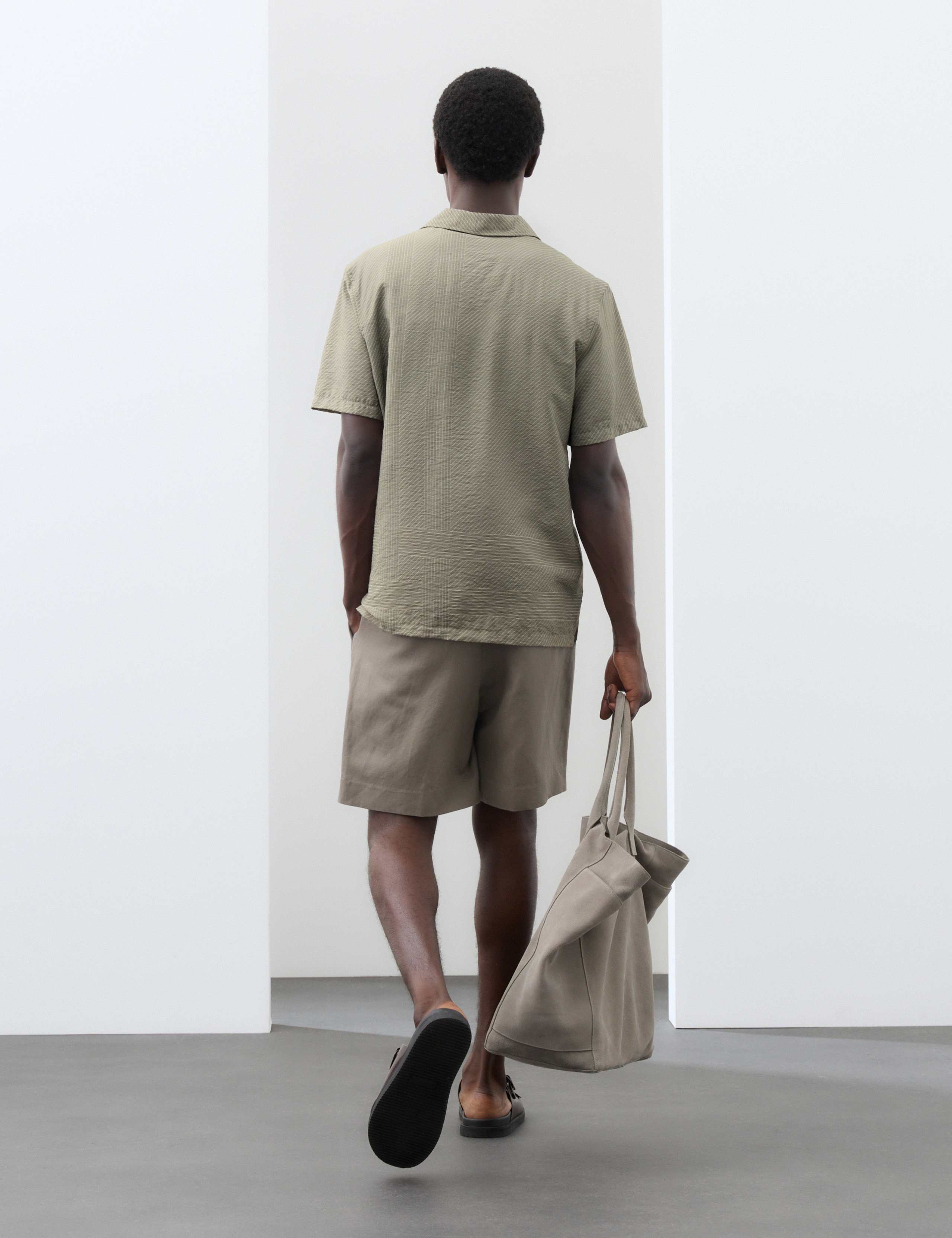 Short Sleeve Geometric Shirt 3 of 7