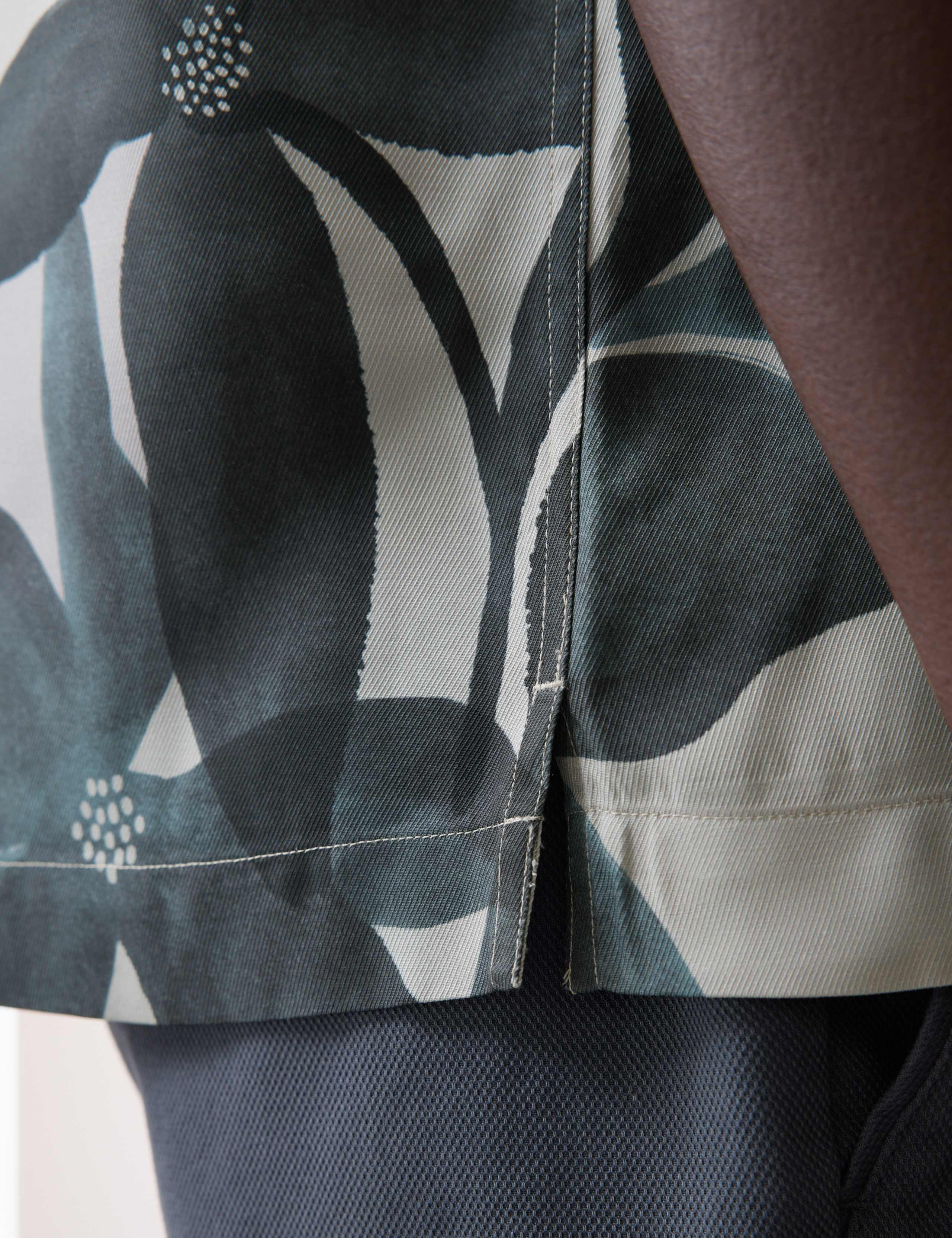 Tonal Floral Shirt 6 of 7