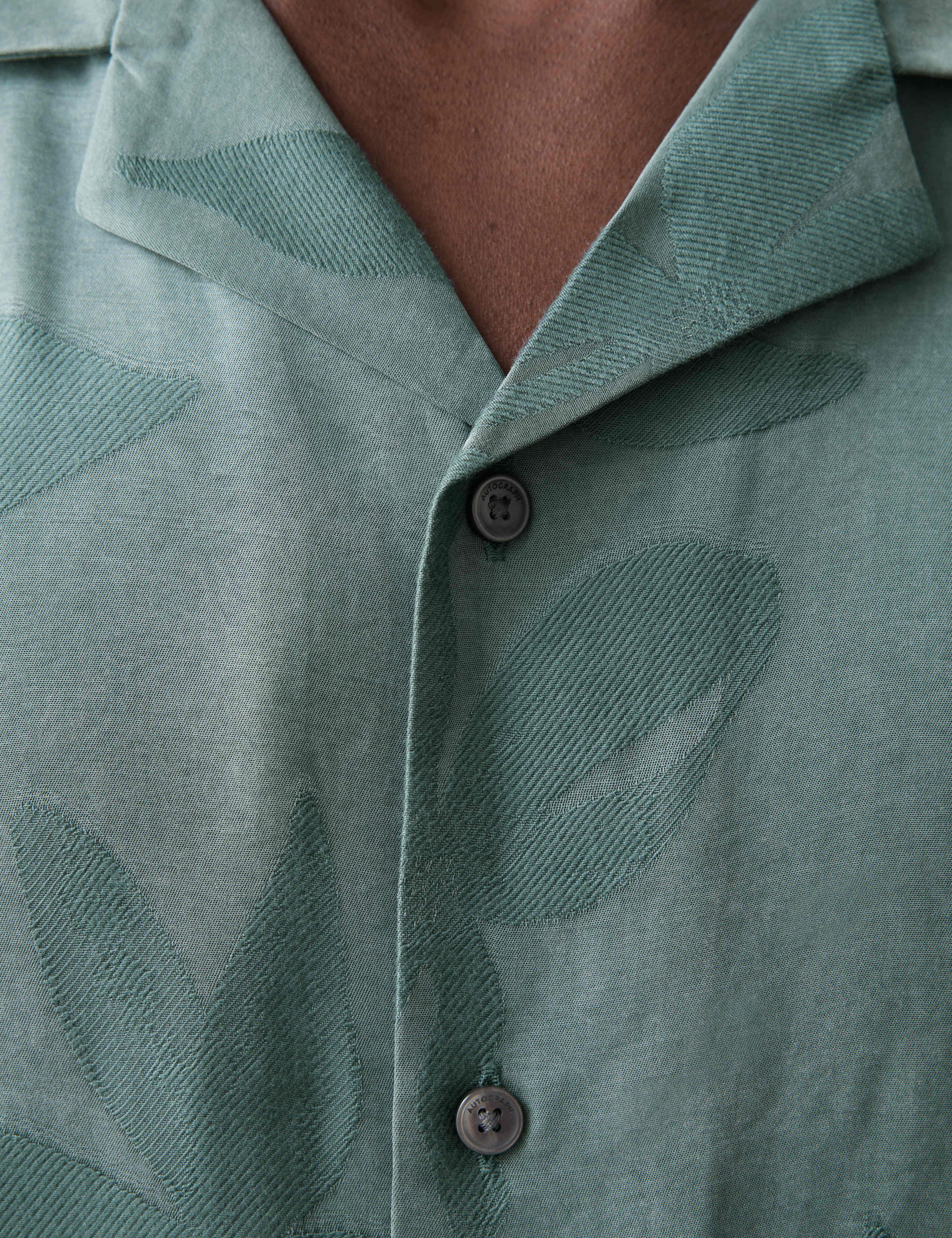 Regular Fit Short Sleeve Cuban Collar Shirt 5 of 7