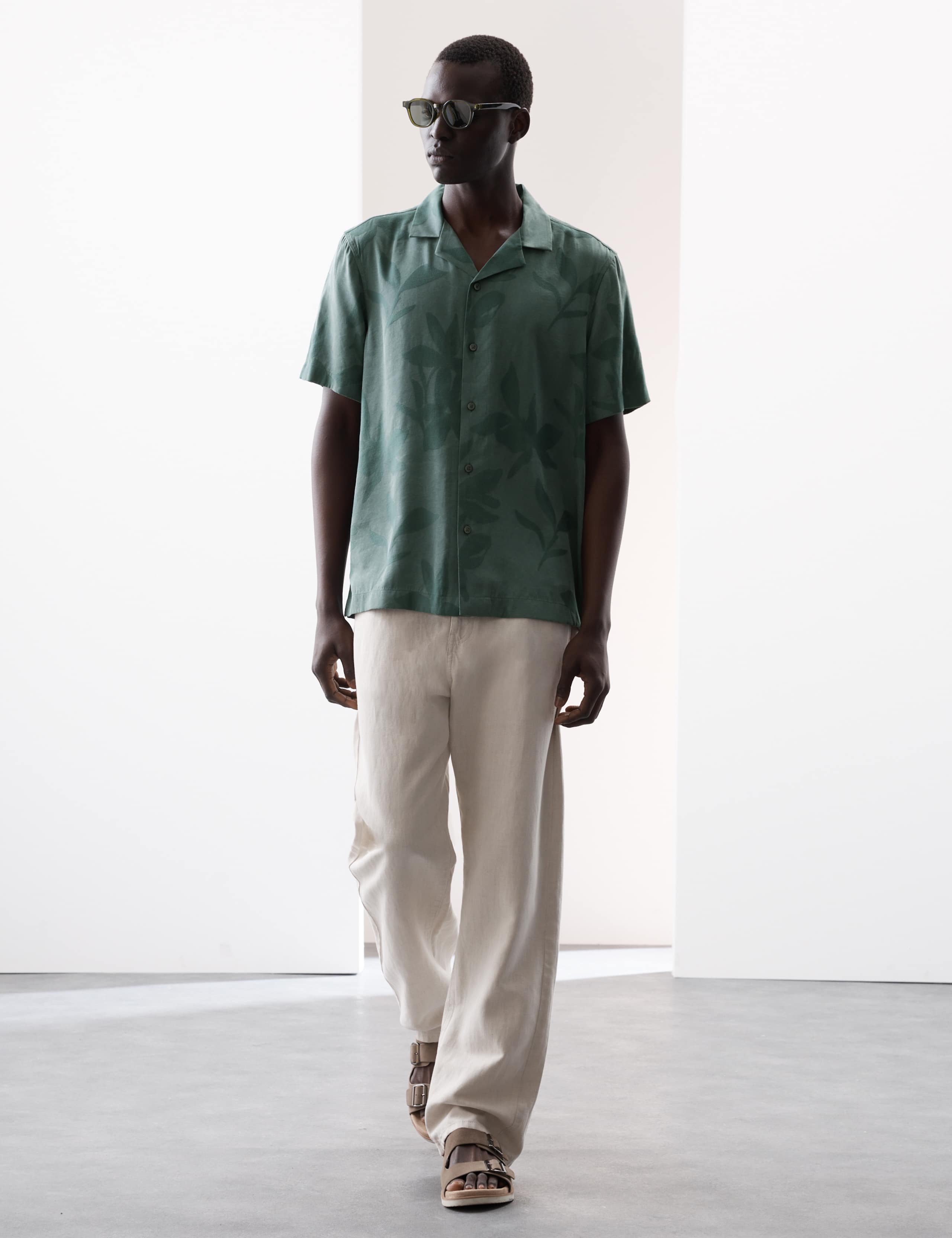 Regular Fit Short Sleeve Cuban Collar Shirt 6 of 7