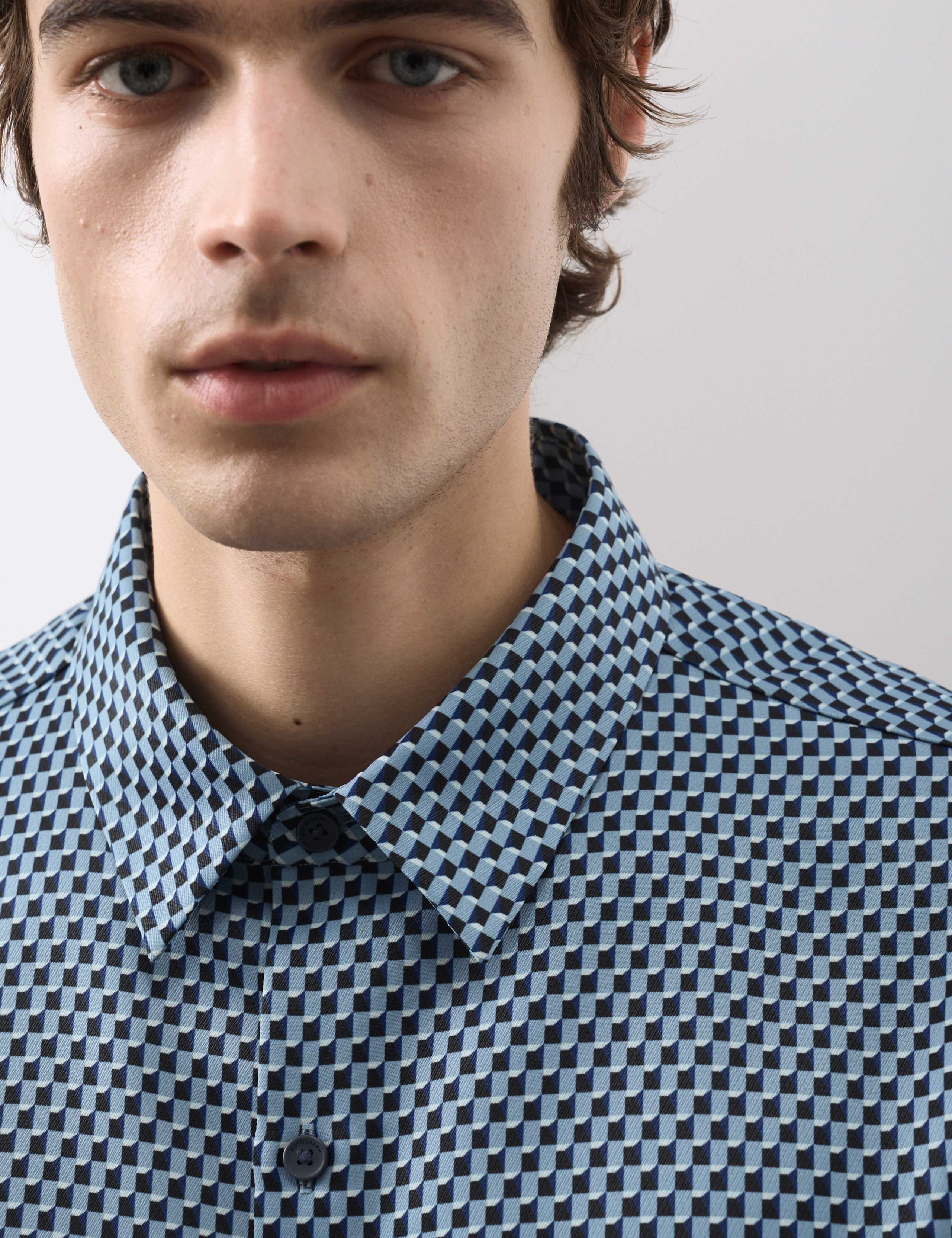 Geometric Print Short Sleeve Shirt 4 of 6