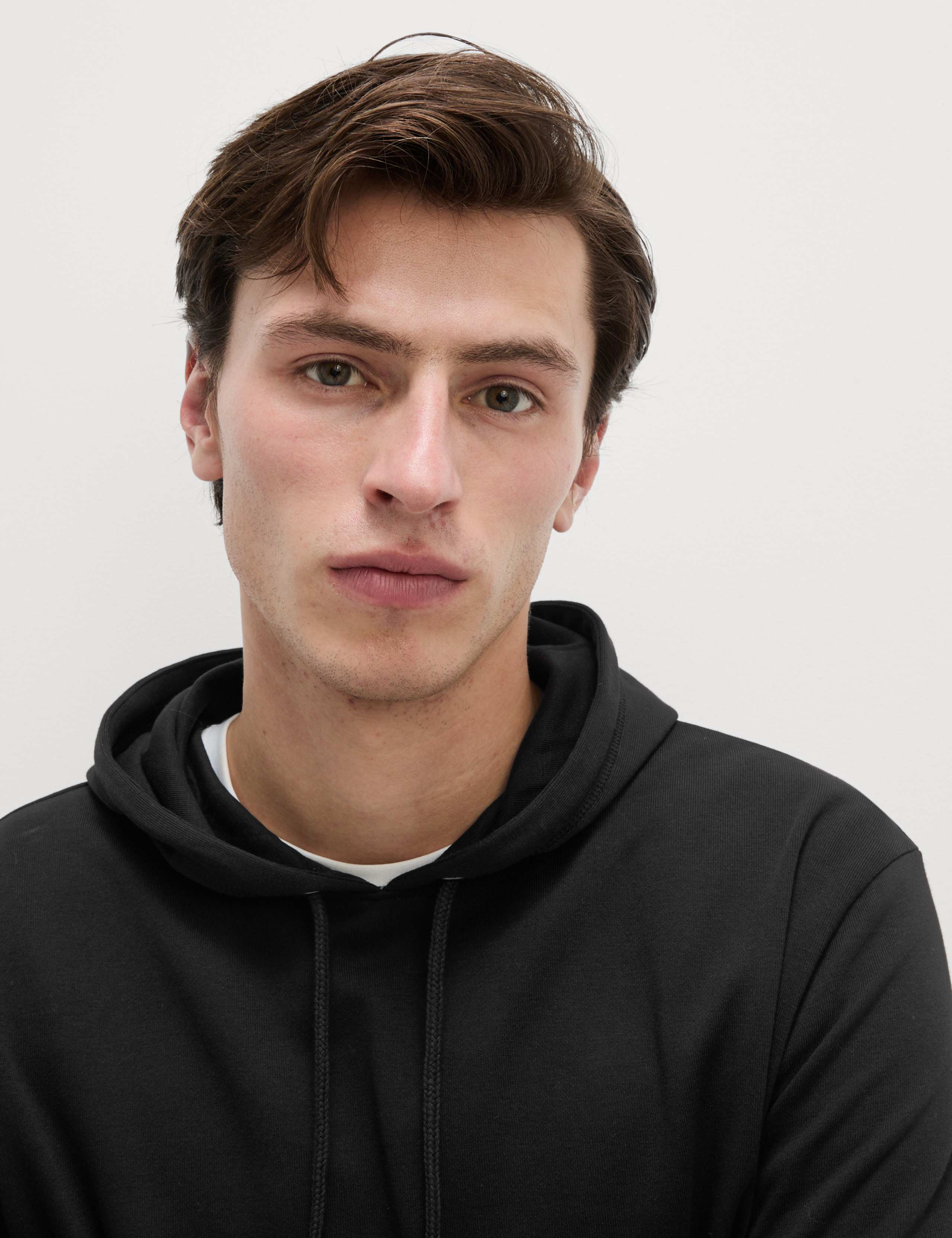 Cotton Rich Lightweight Hoodie 4 of 5