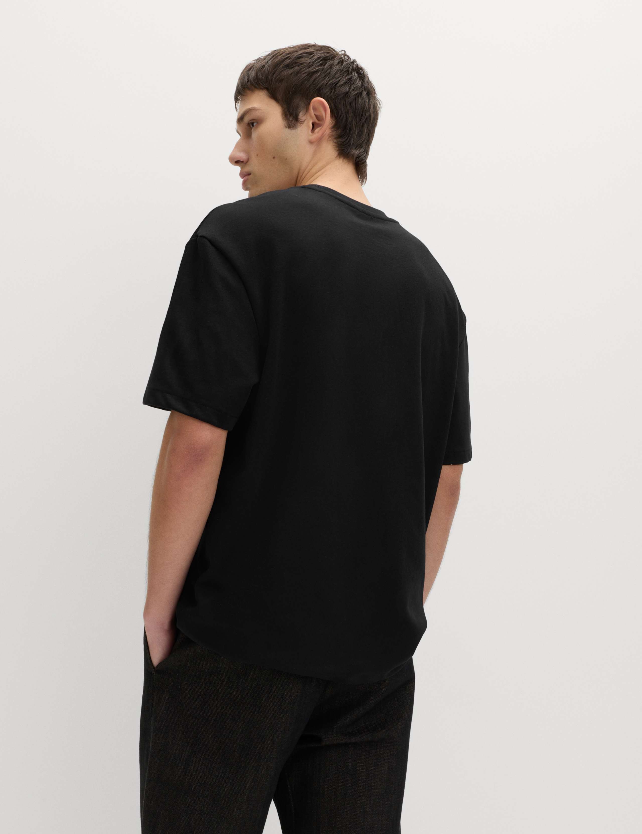 Relaxed Fit Cotton Blend Ultimate Performance T-Shirt 5 of 6
