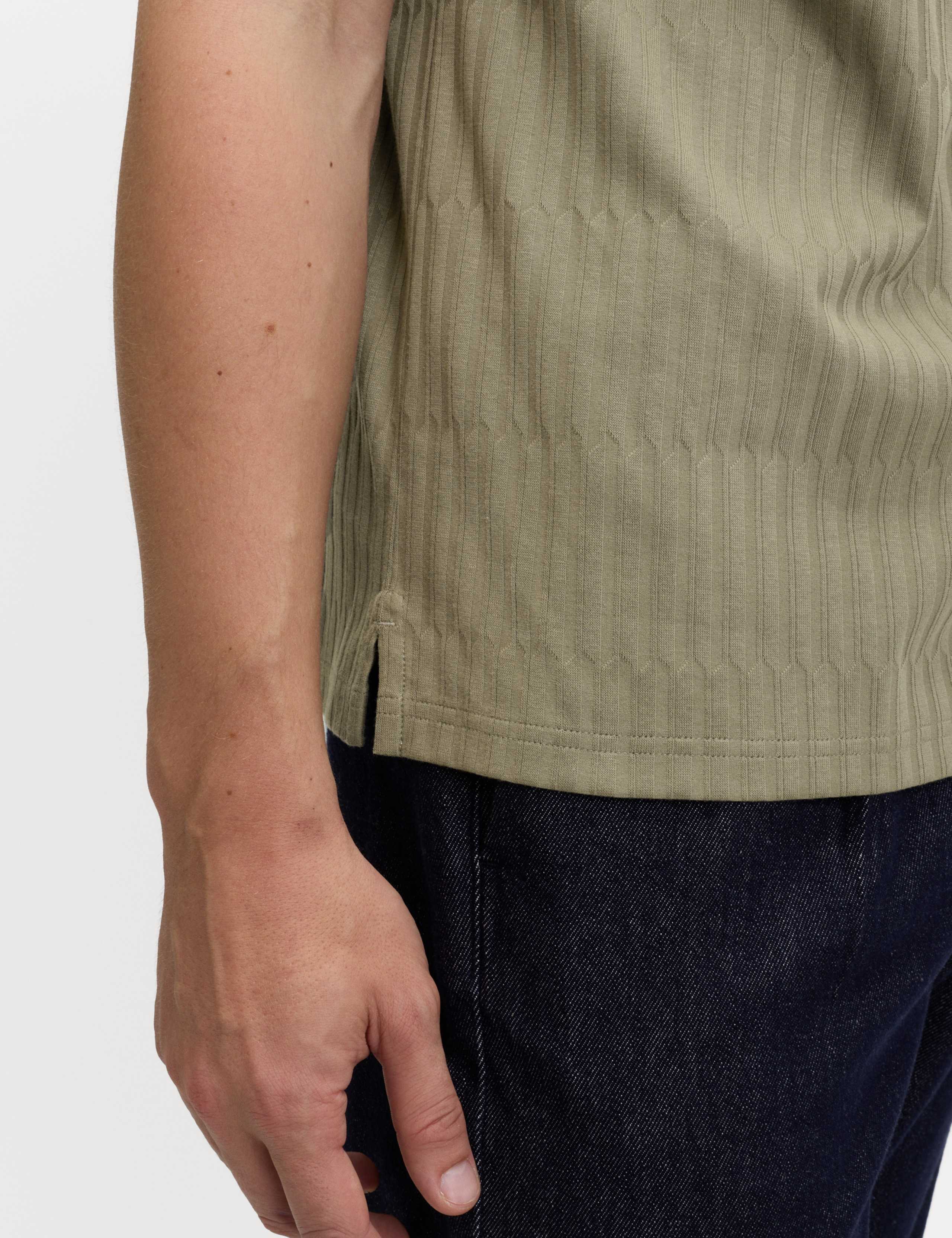 Cotton Rich Jacquard Zip Up Polo Shirt 3 of 5