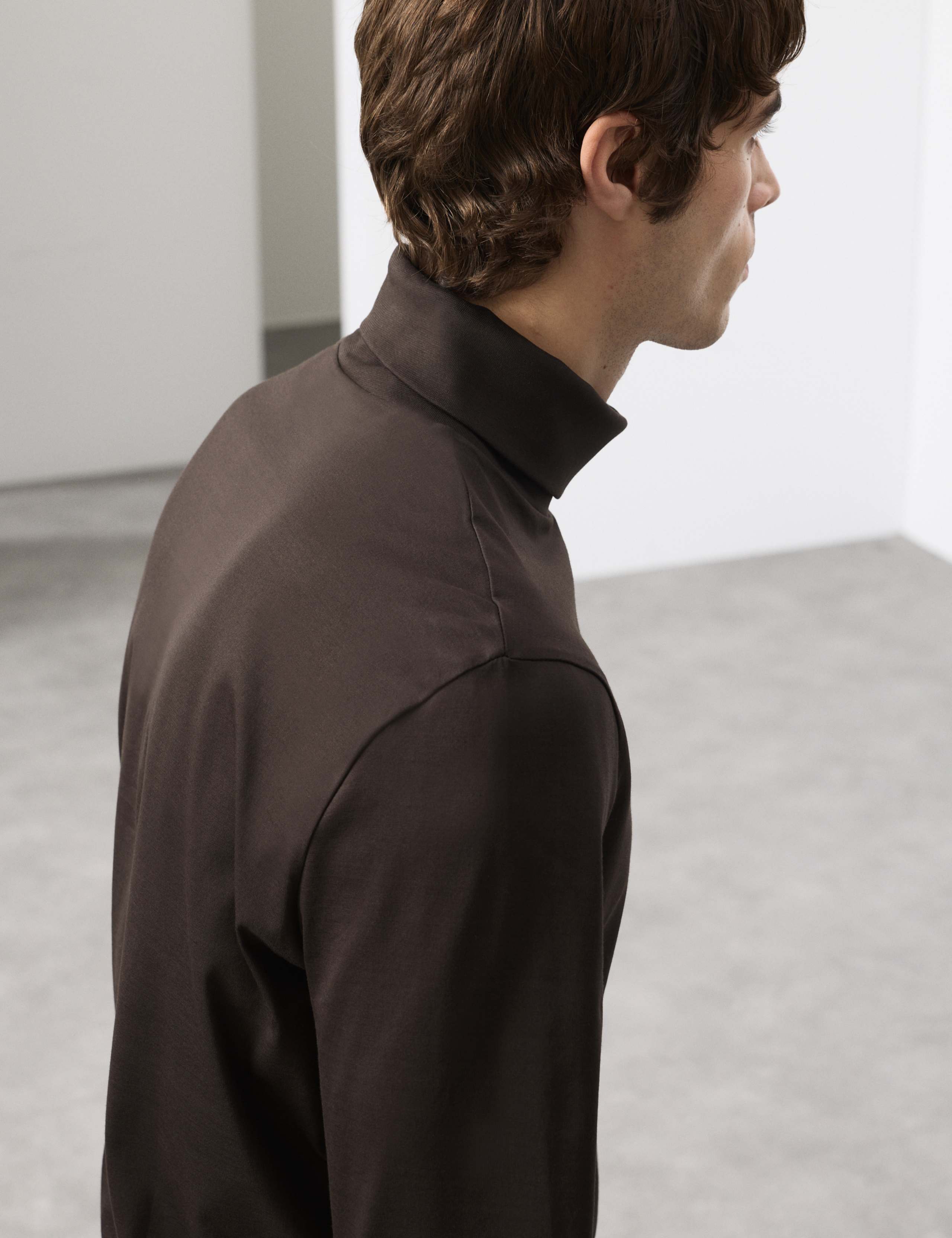 Pure Supima® Cotton Long Sleeve T-Shirt 4 of 7