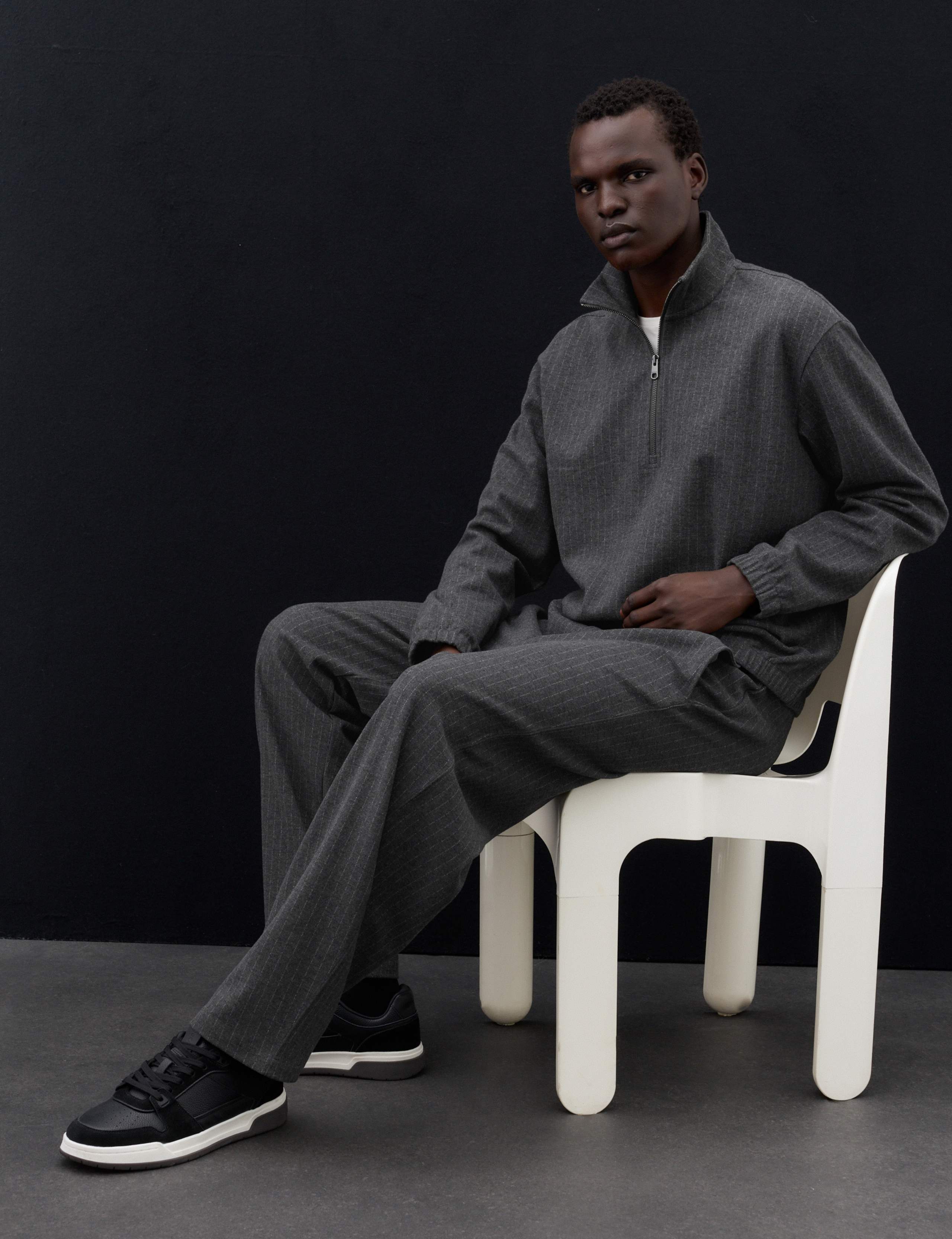 Striped Pleated Barrel Leg Joggers 3 of 7