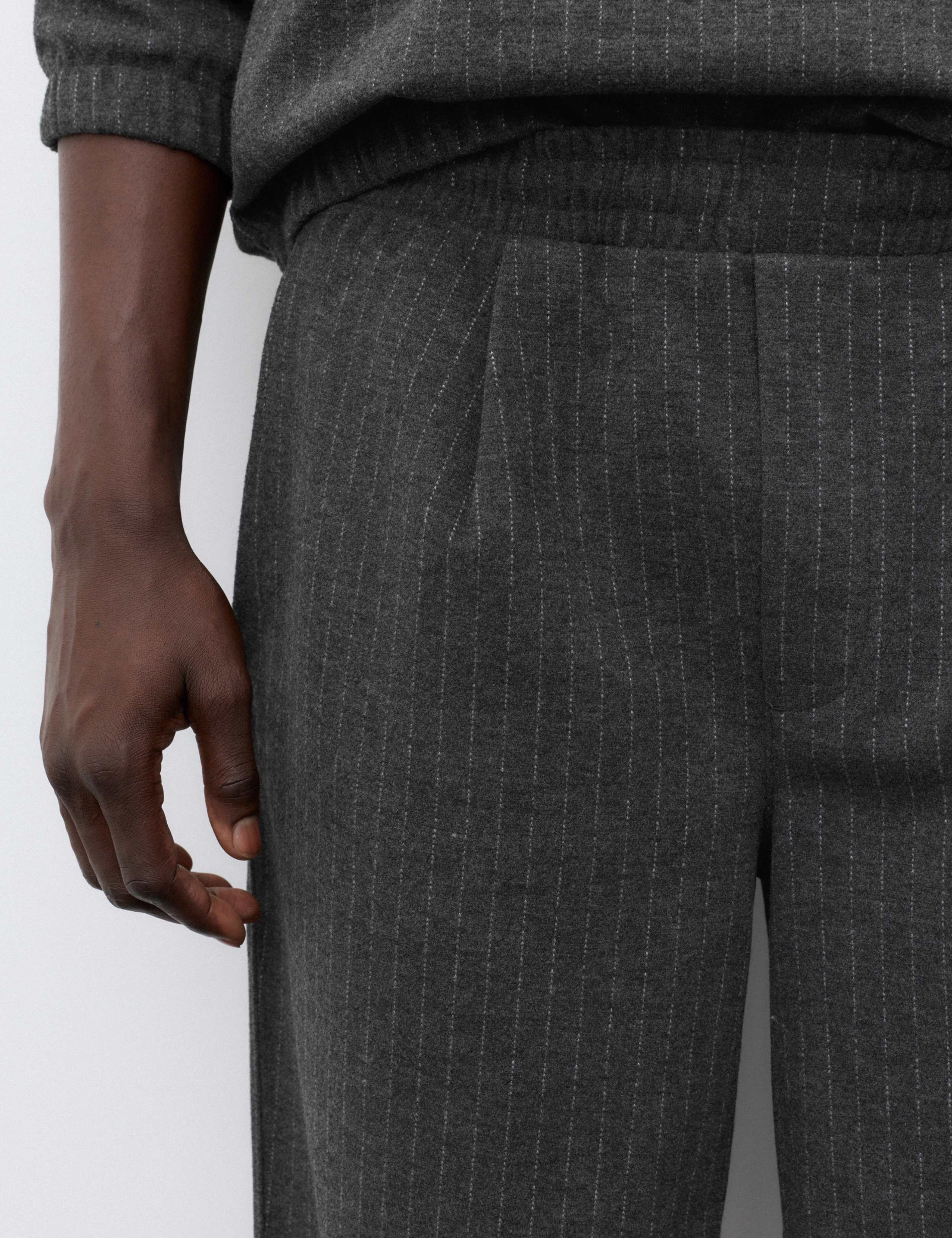 Striped Pleated Barrel Leg Joggers 5 of 7