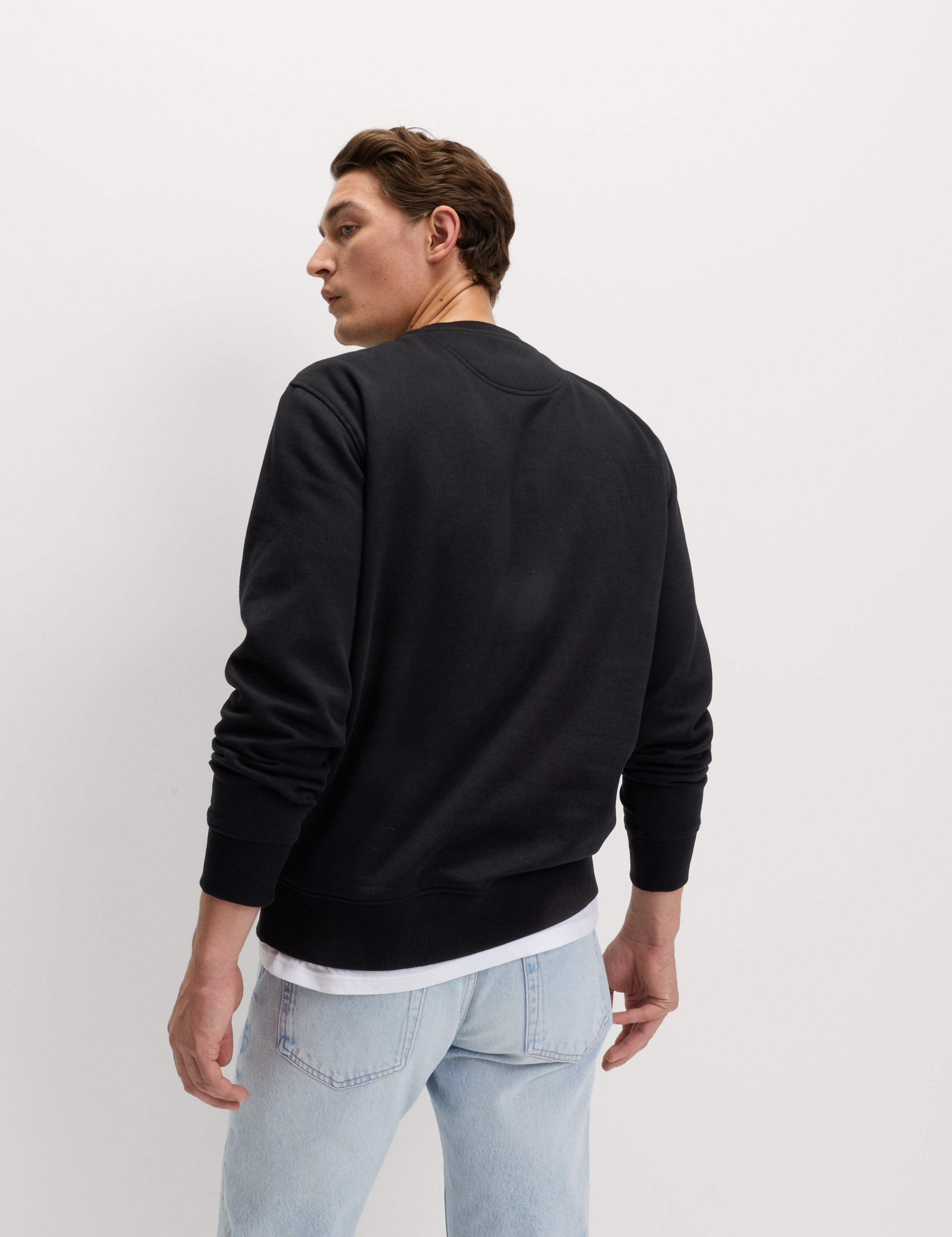 Cotton Rich New York Embroidered Sweatshirt 3 of 6