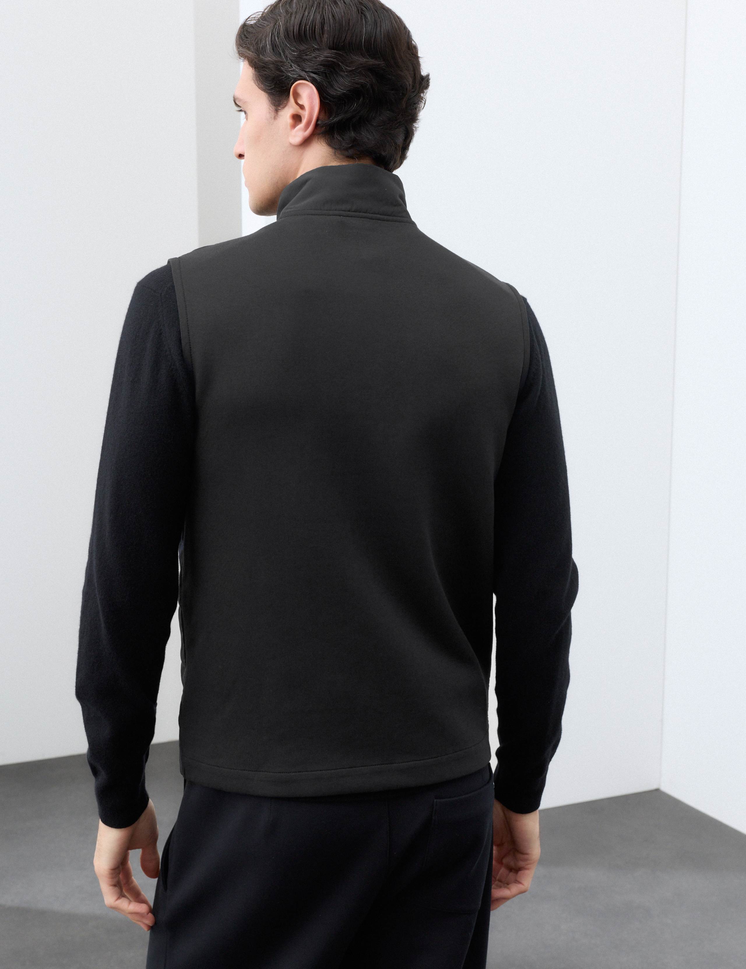 Regular Fit Cotton Rich Hybrid Gilet 3 of 6