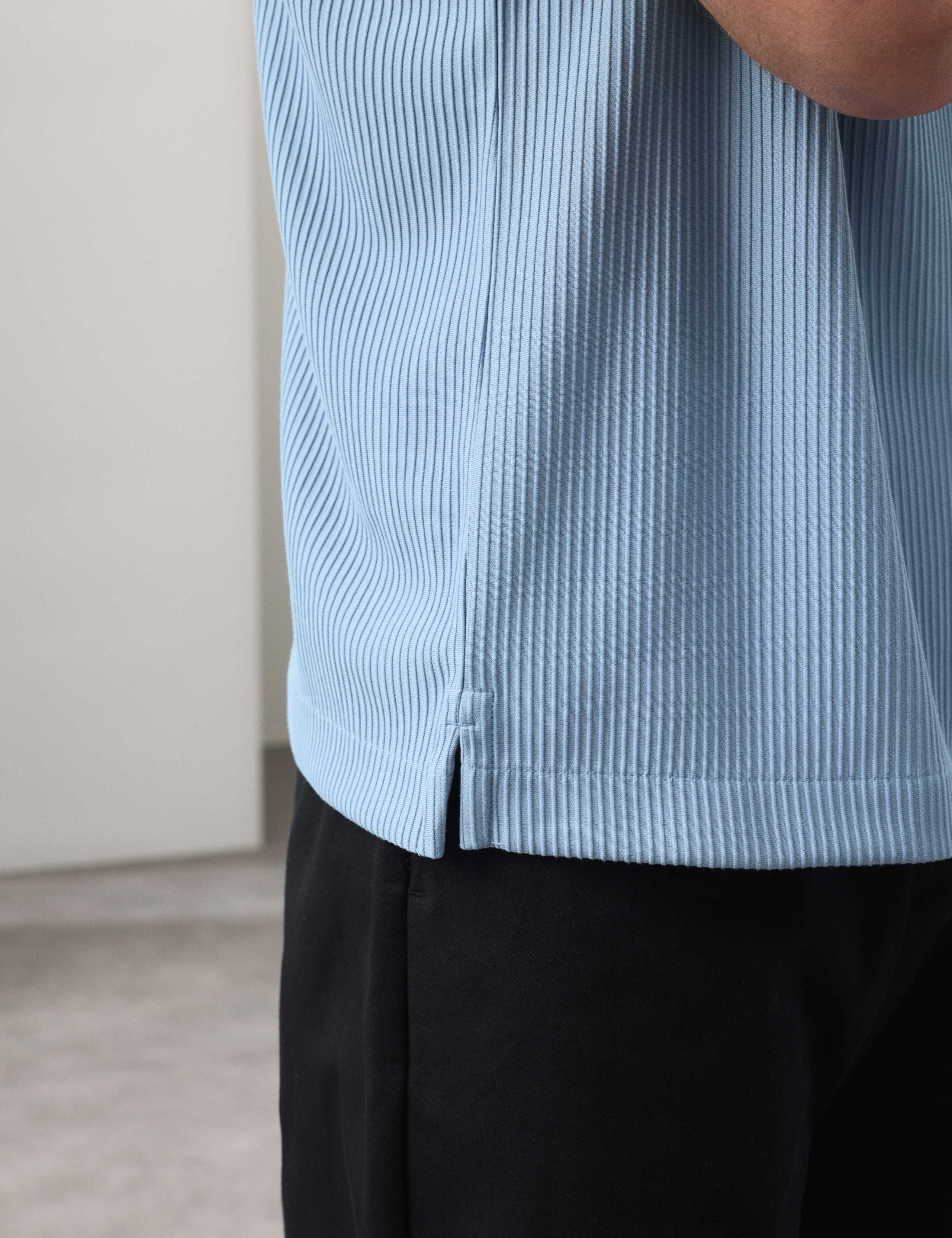 Regular Fit Textured Short Sleeve Shirt 6 of 7