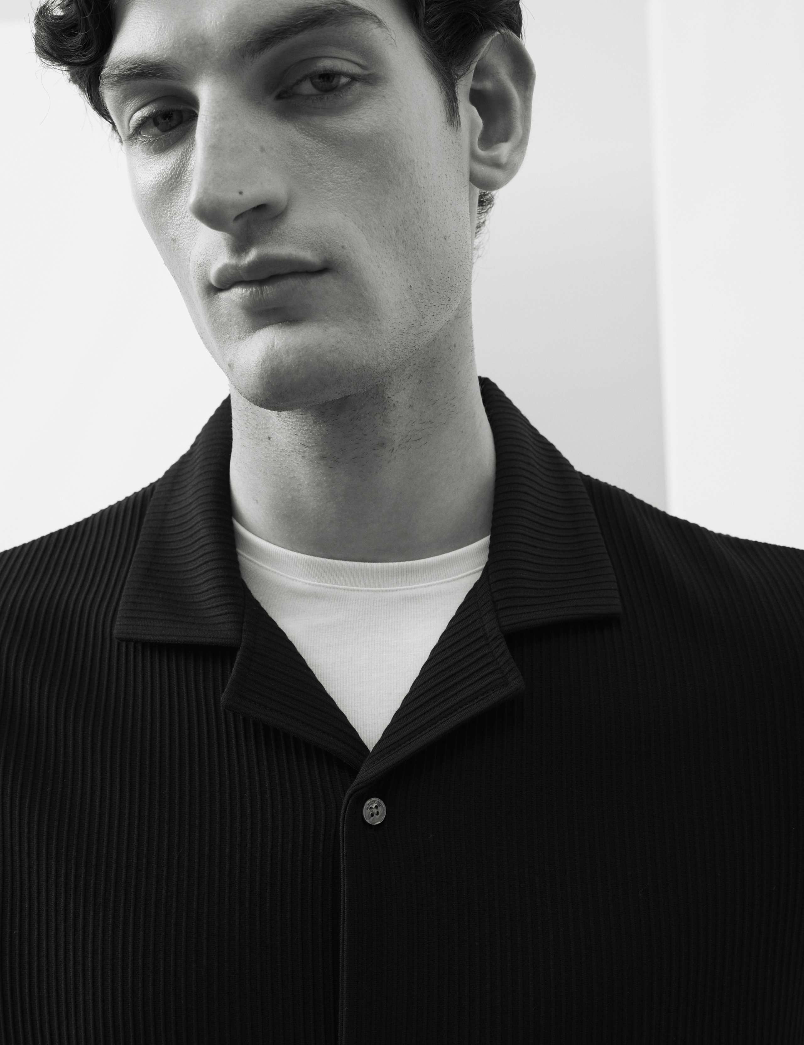 Regular Fit Textured Short Sleeve Shirt 6 of 7