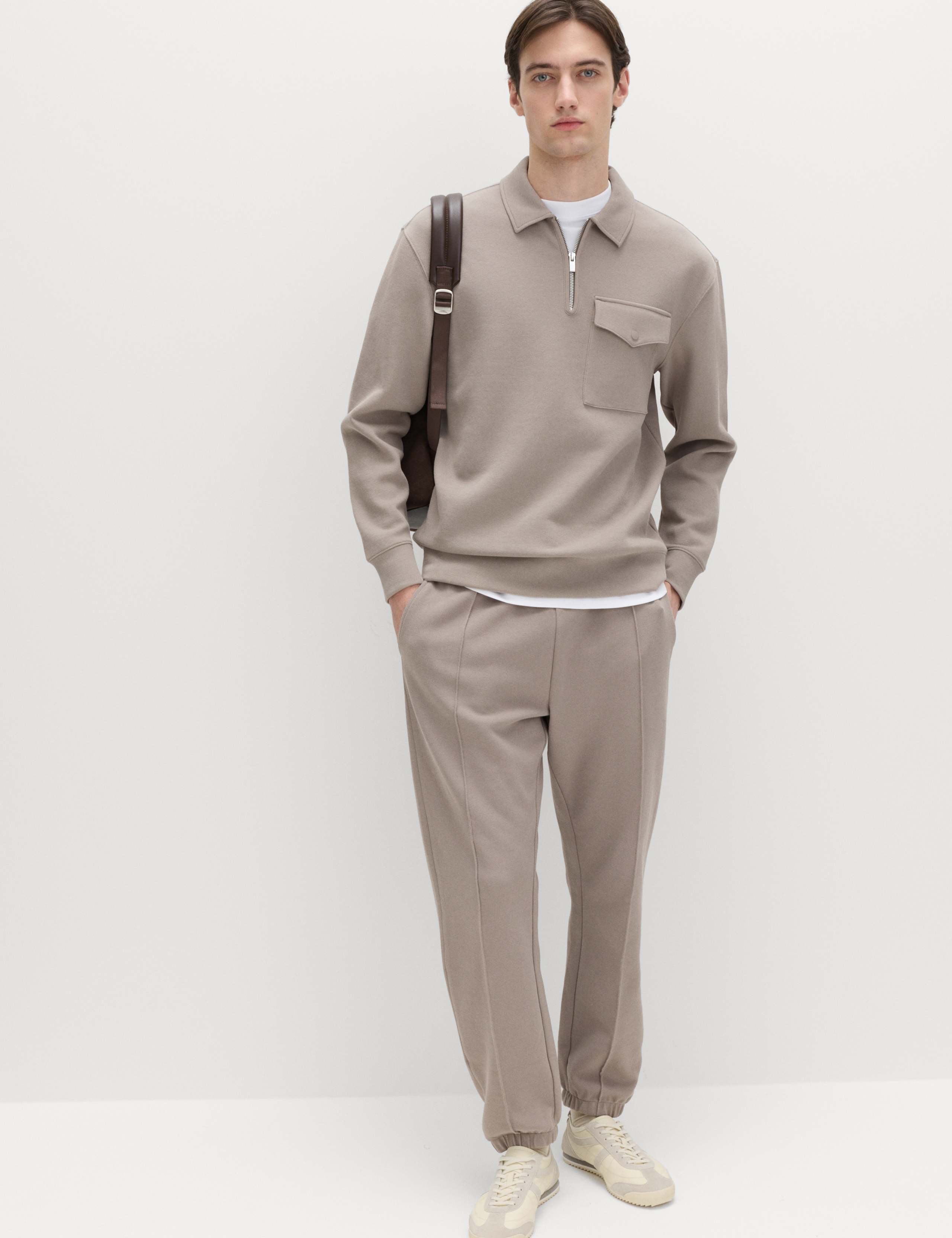 Pique Scuba Joggers 3 of 6