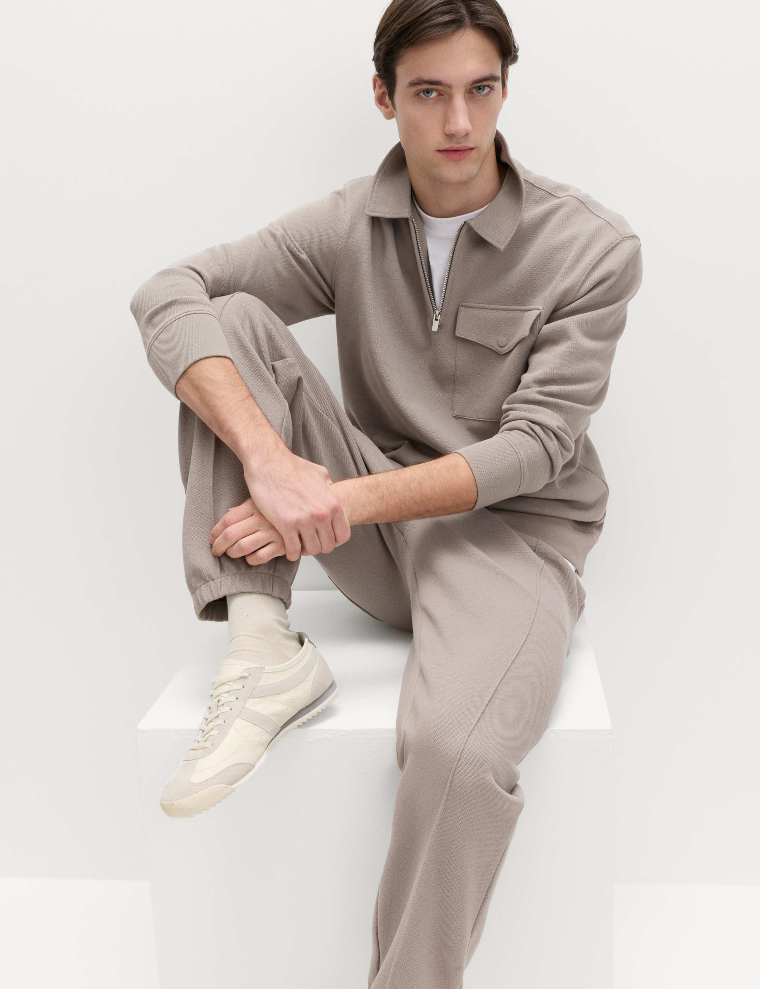 Pique Scuba Joggers 6 of 6