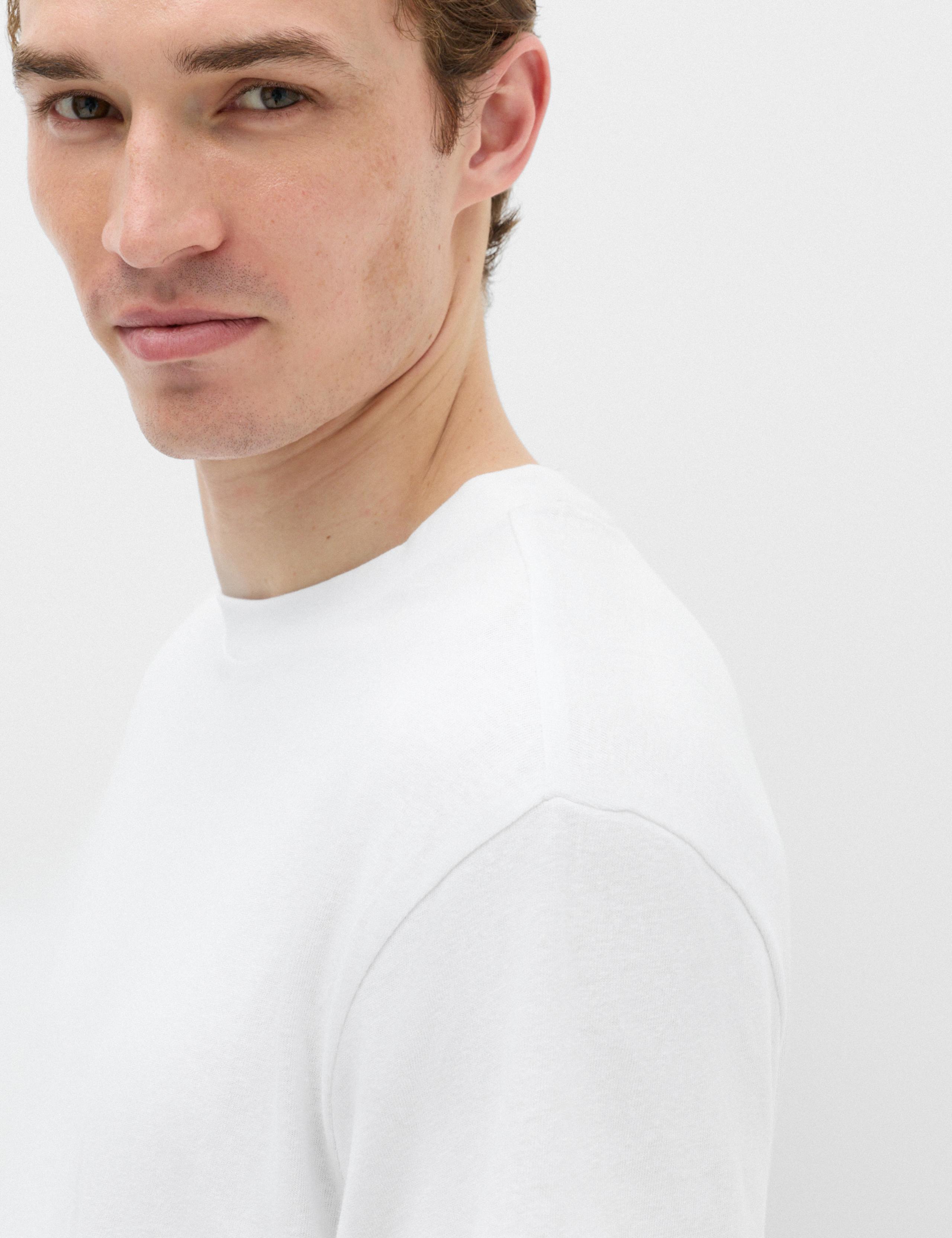 Relaxed Fit Linen T-Shirt 3 of 5