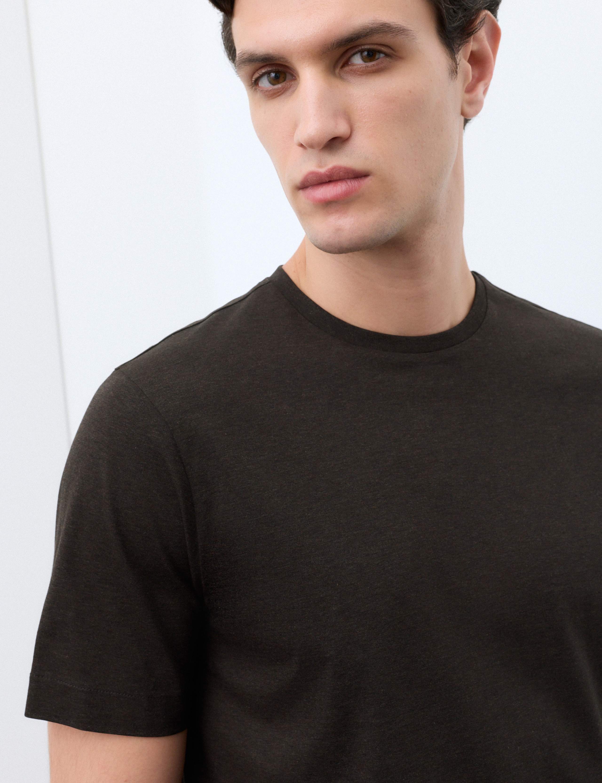 Pure Supima® Cotton Performance Crew Neck T-shirt 6 of 6