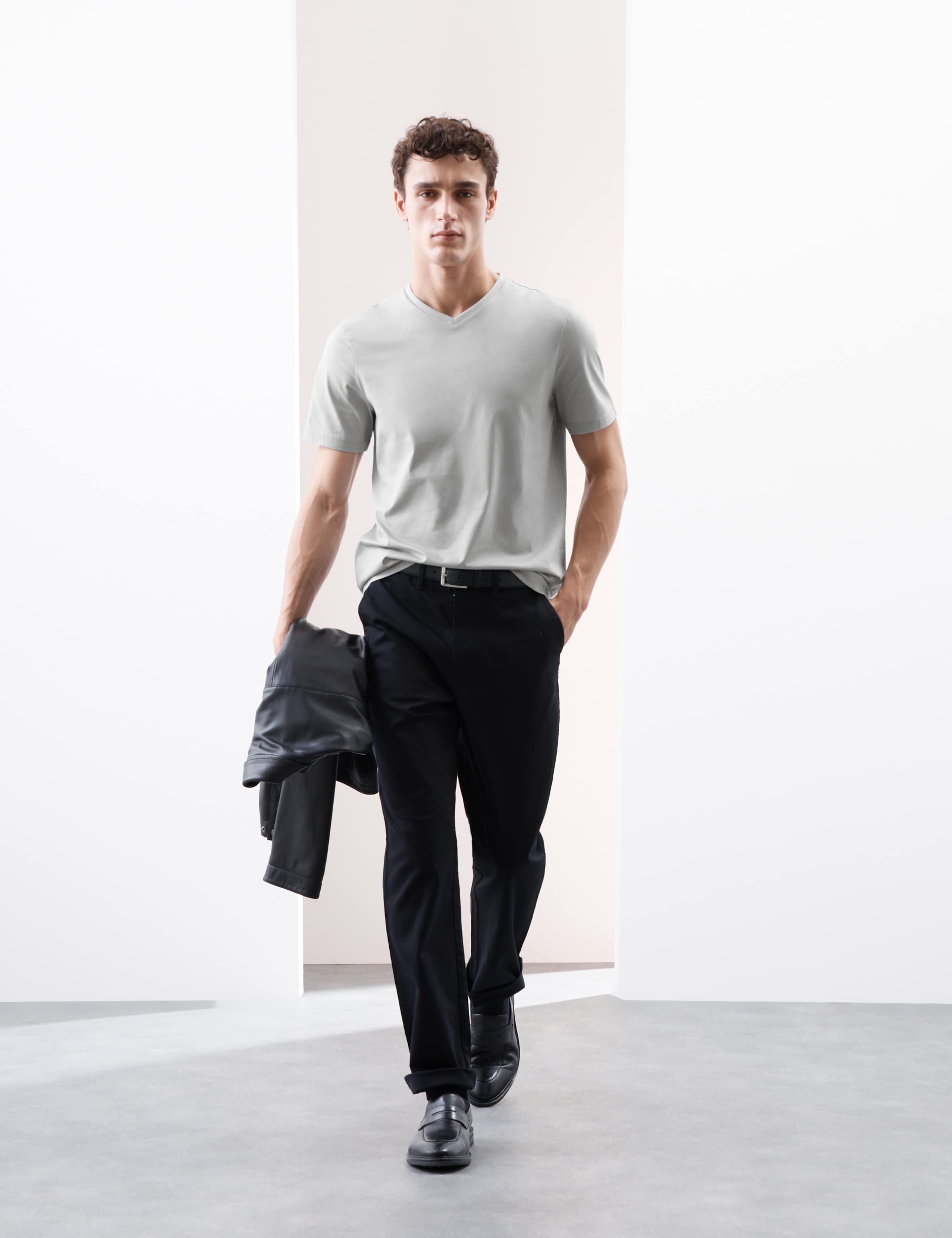 Pure Supima® Cotton V-Neck T-Shirt 3 of 6