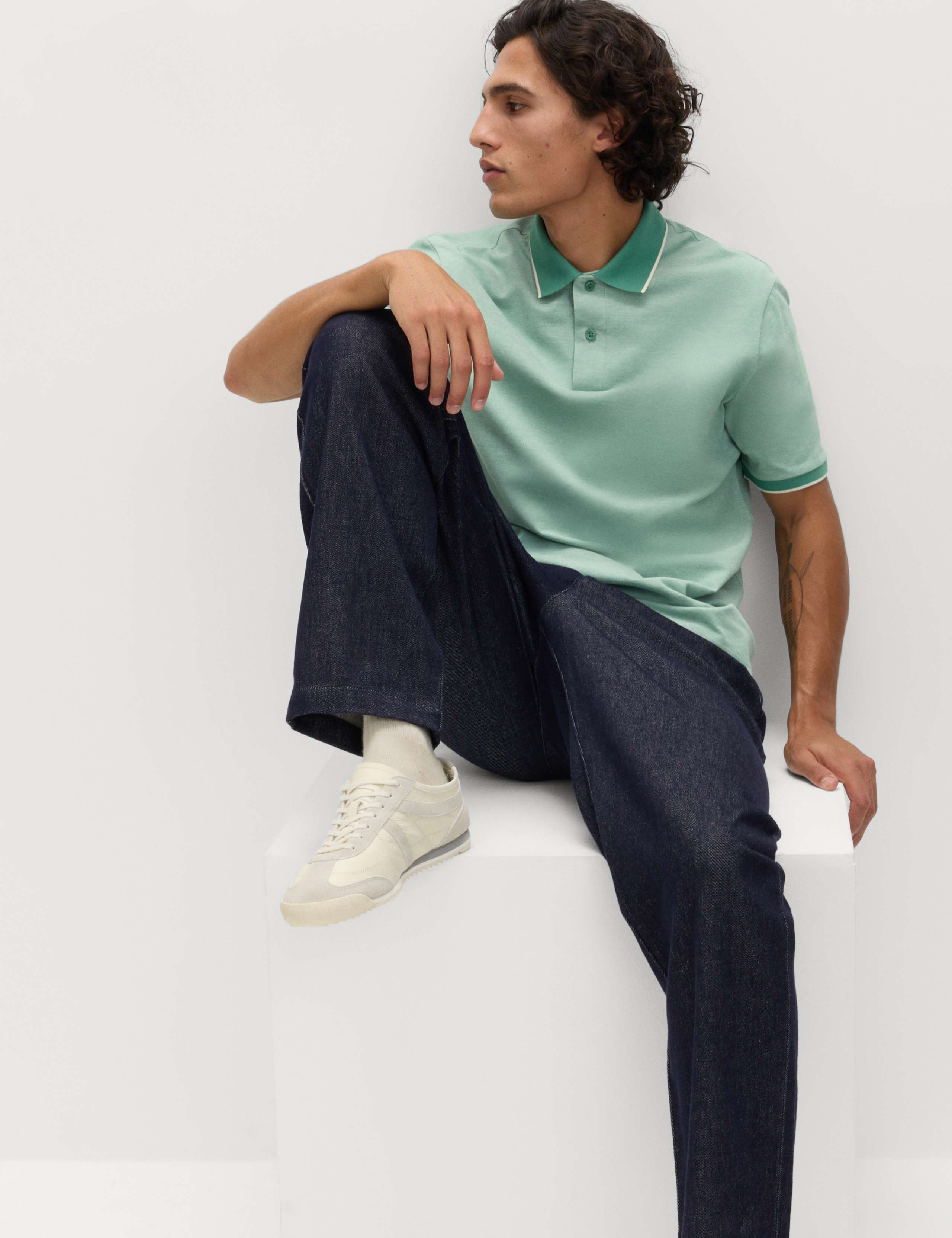 Ultimate Tipped Pique Polo Shirt 5 of 5