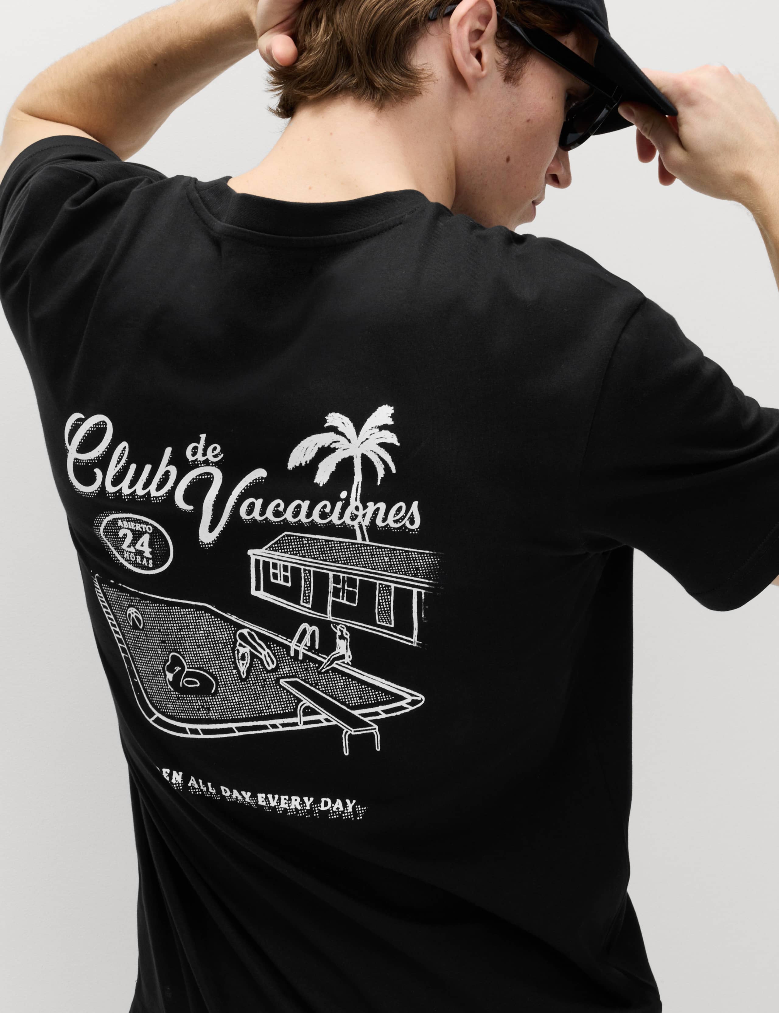 Pure Cotton Club De Vacaciones T-Shirt 6 of 7