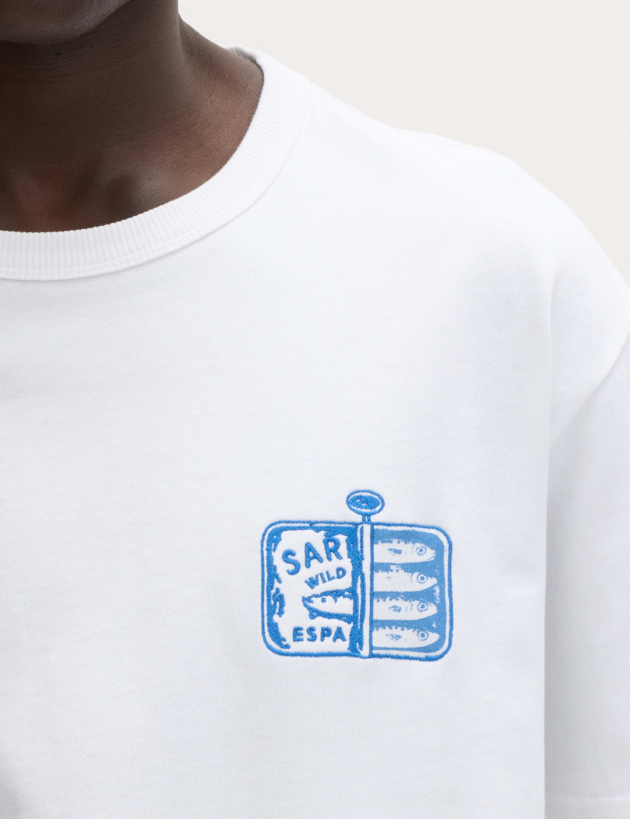 Pure Cotton Sardinas Espanolas Graphic T-Shirt 3 of 5