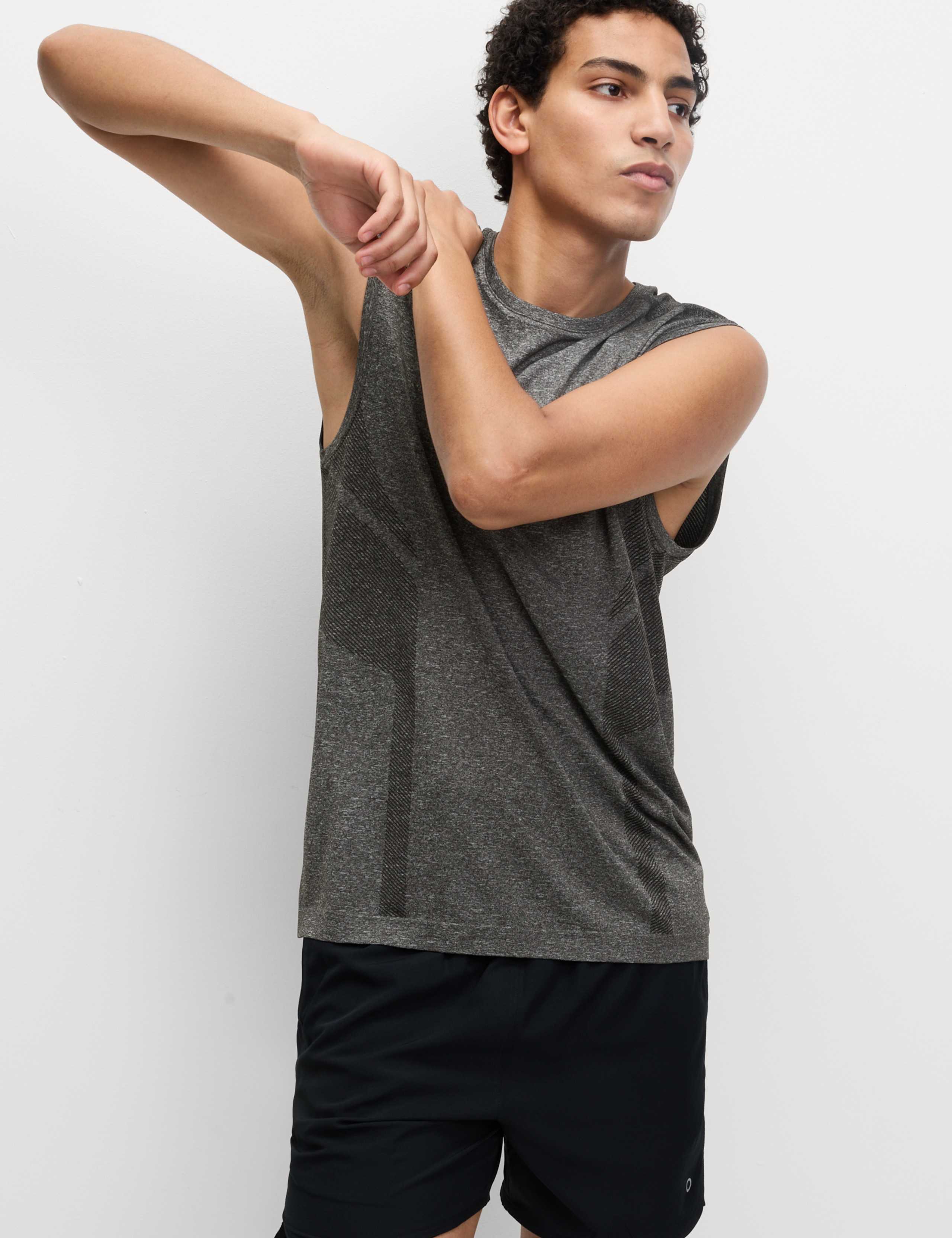 Sleeveless Vest 1 of 7