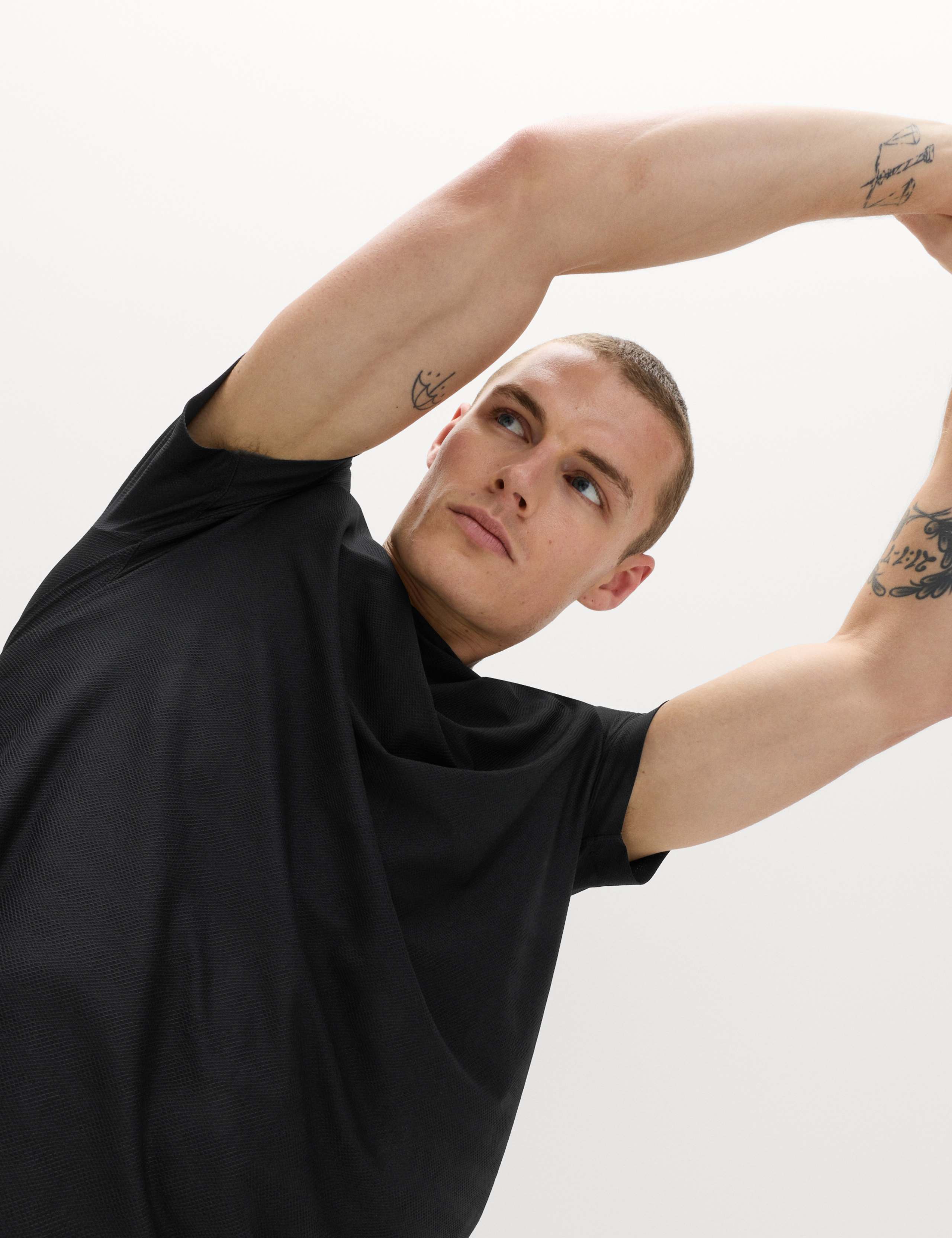 Activewear Jacquard Mesh Stripe T-Shirt 1 of 6