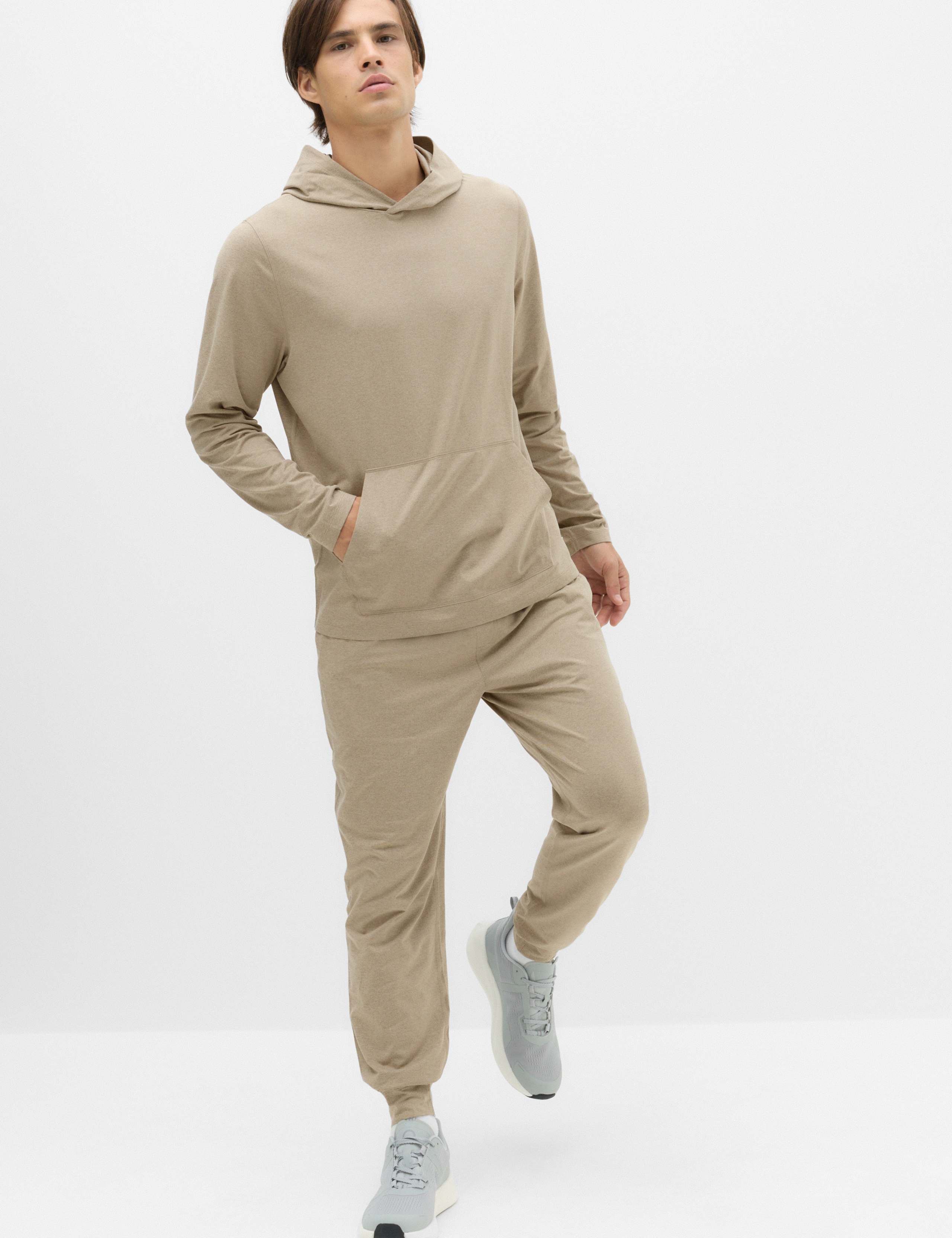 Super Soft Athleisure Overhead Hoodie 7 of 7