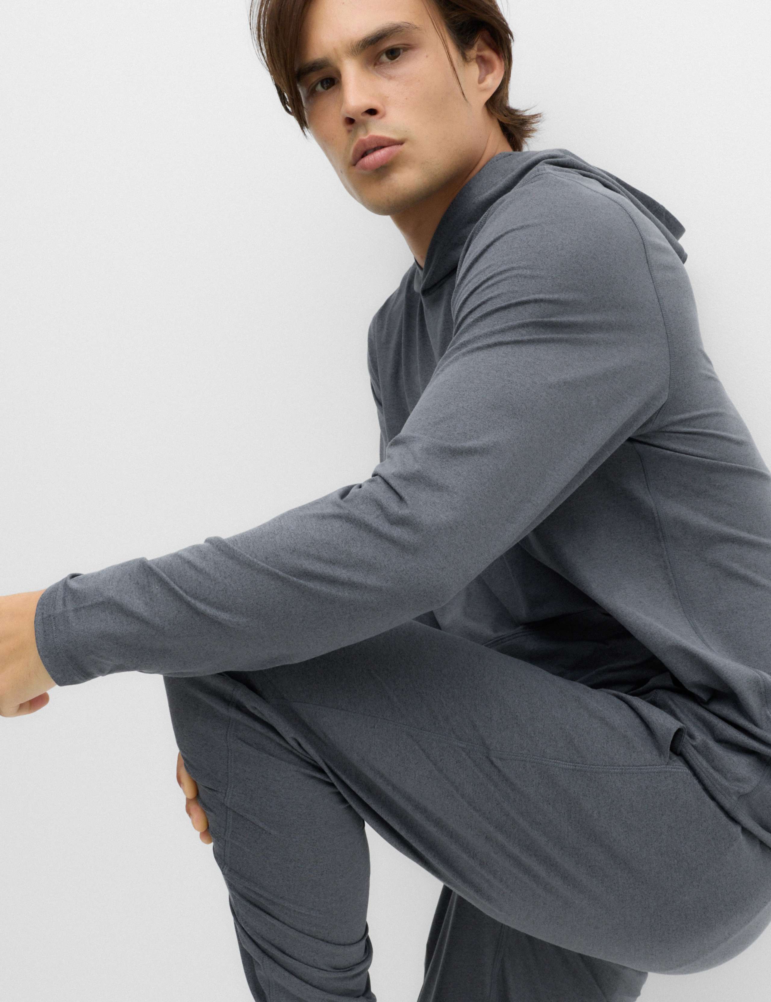 Super Soft Athleisure Overhead Hoodie 3 of 7
