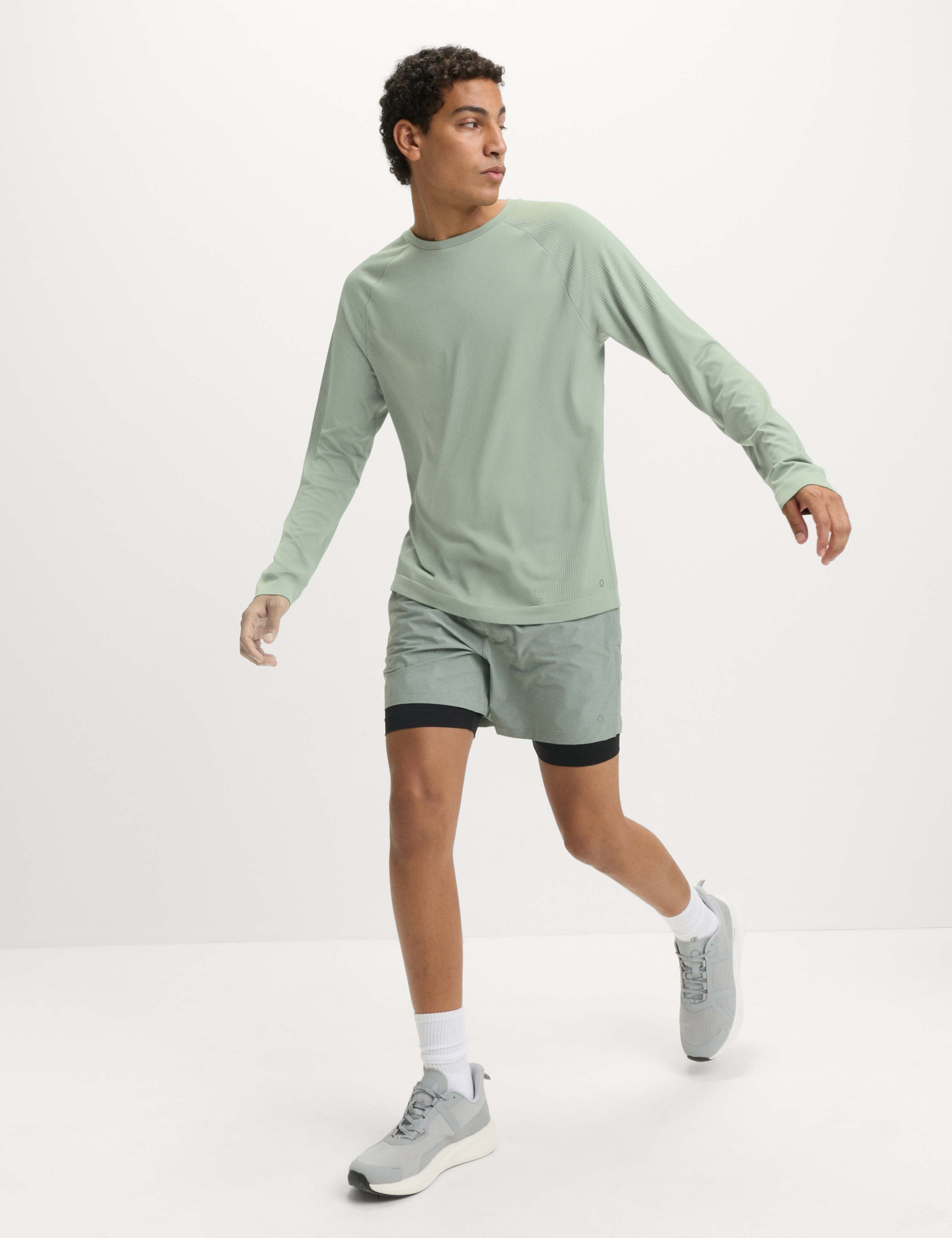 Seam Free Long Sleeve T-Shirt 3 of 6