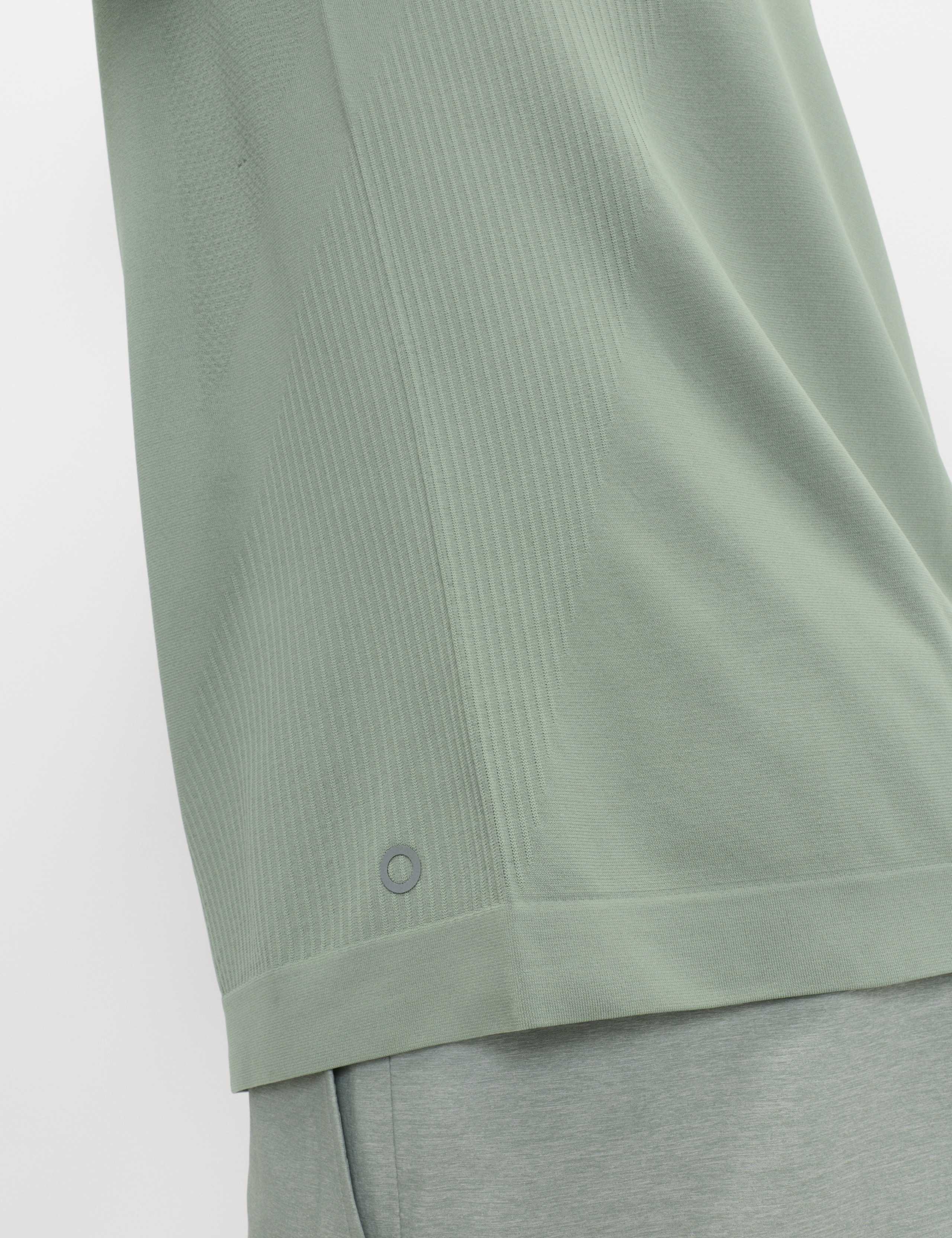 Seam Free Long Sleeve T-Shirt 5 of 6