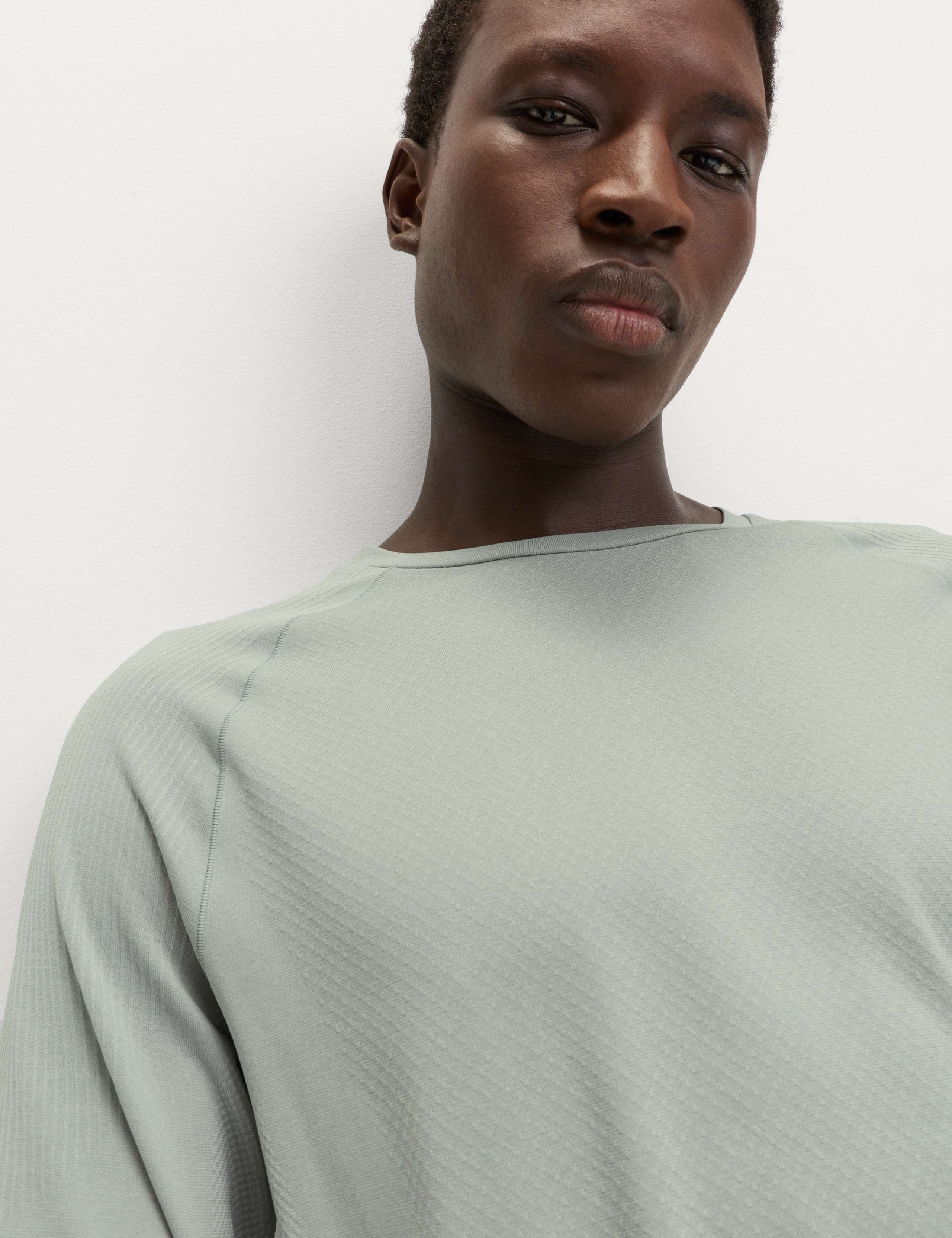 Seam Free Long Sleeve T-Shirt 3 of 5