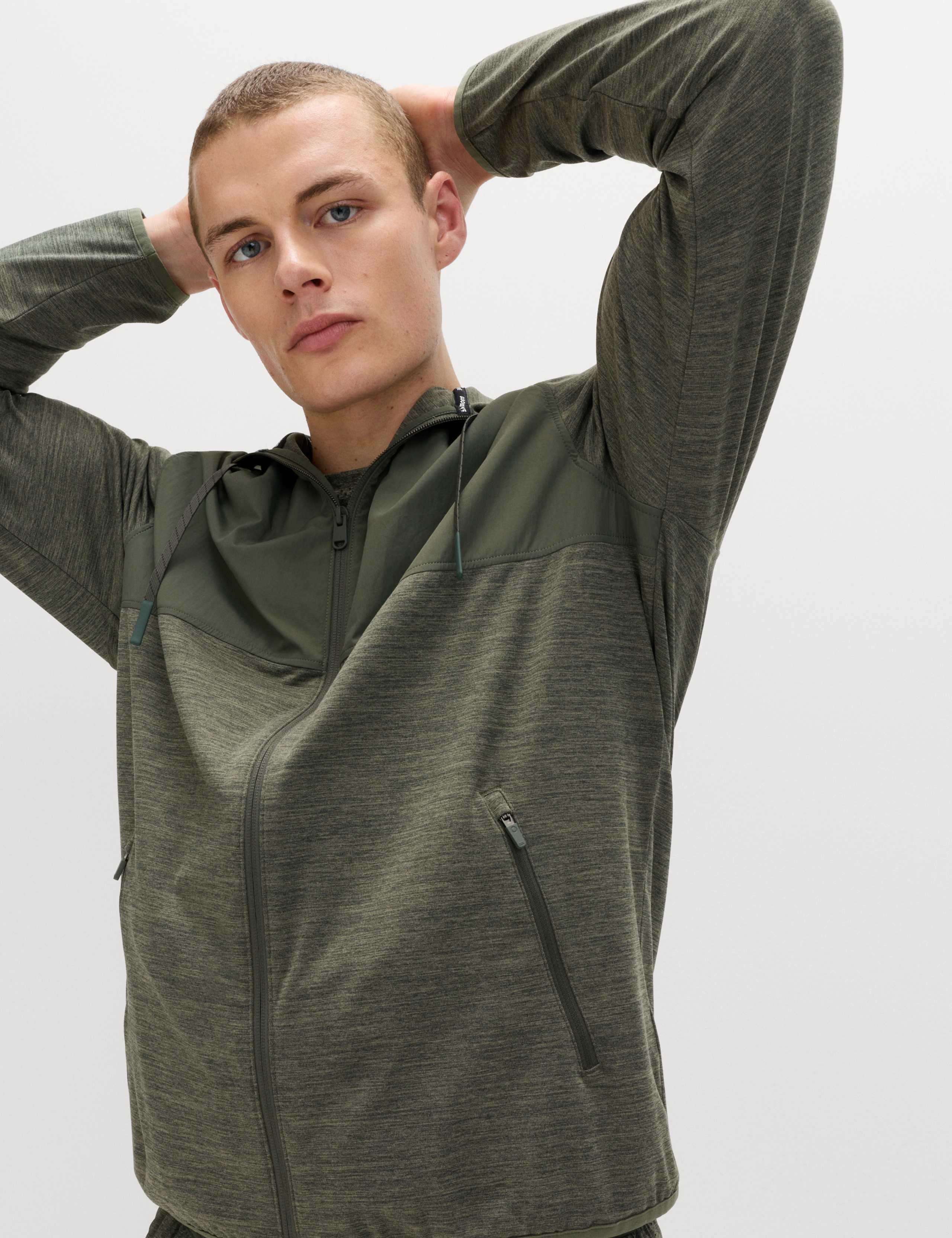 Hybrid Active Jacket 7 of 7