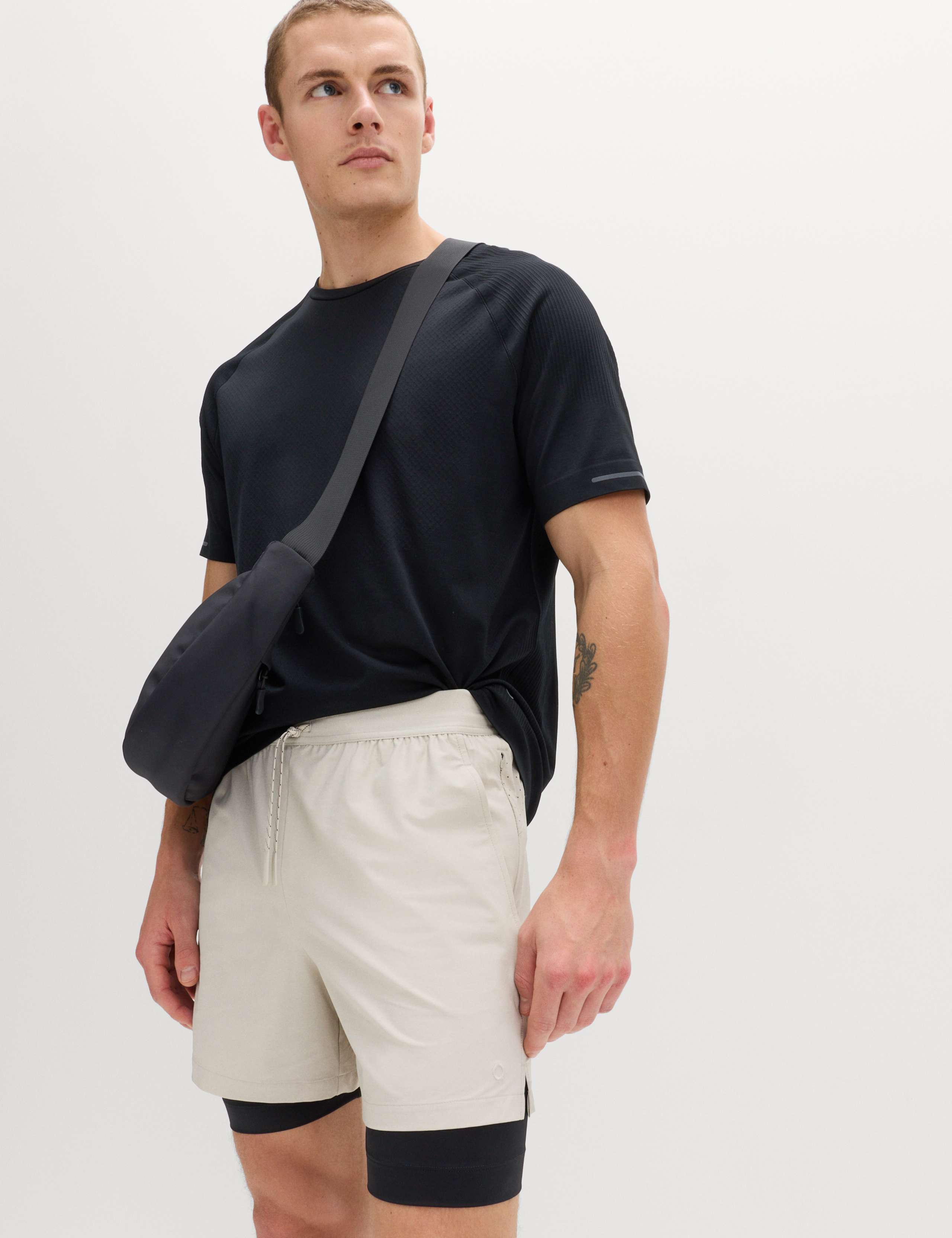 Double Layered 5 inch Sports Shorts 3 of 6